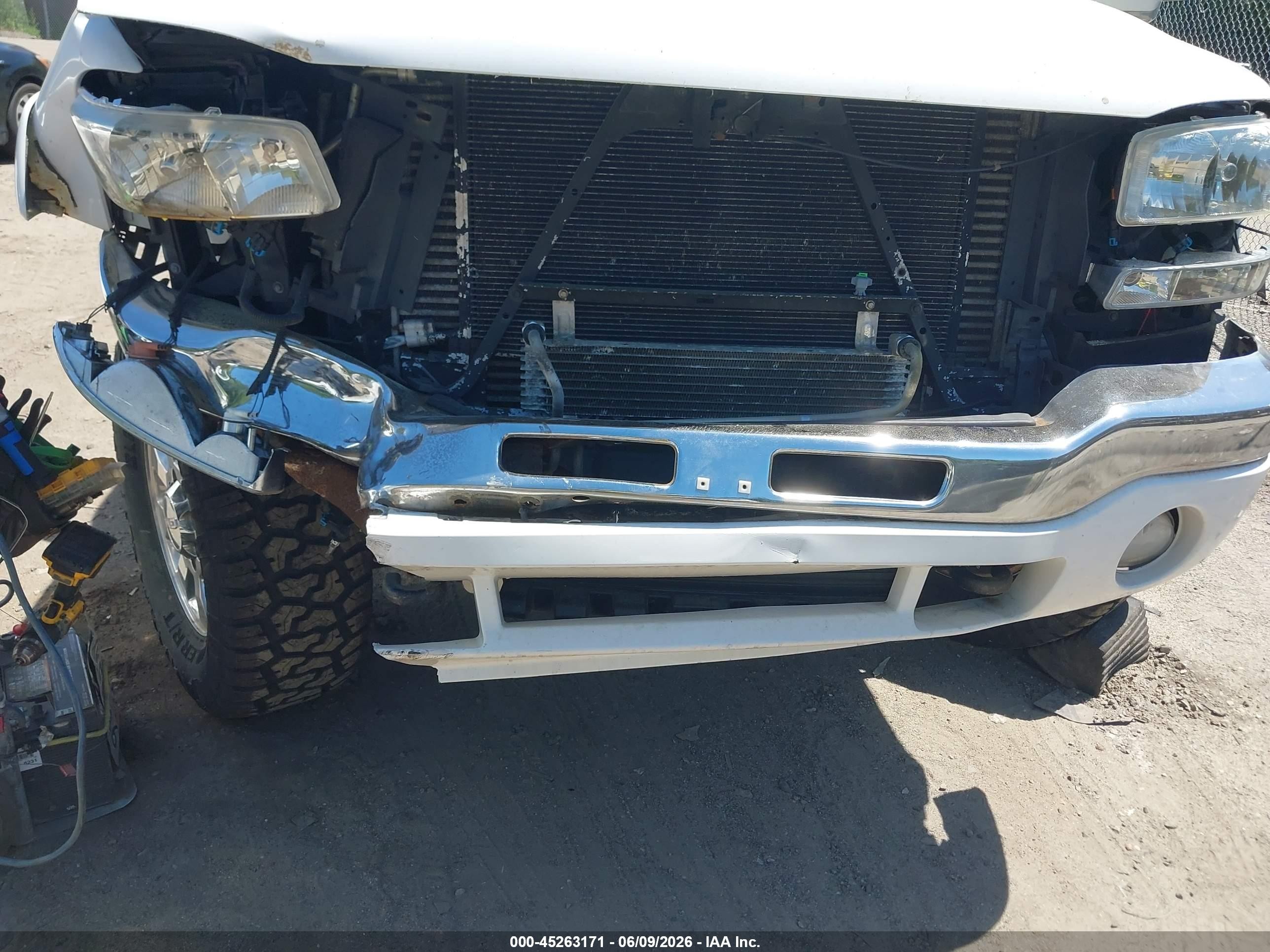 2006 Gmc Sierra 2500hd Slt Белый vin: 1GTHK29D56E160739