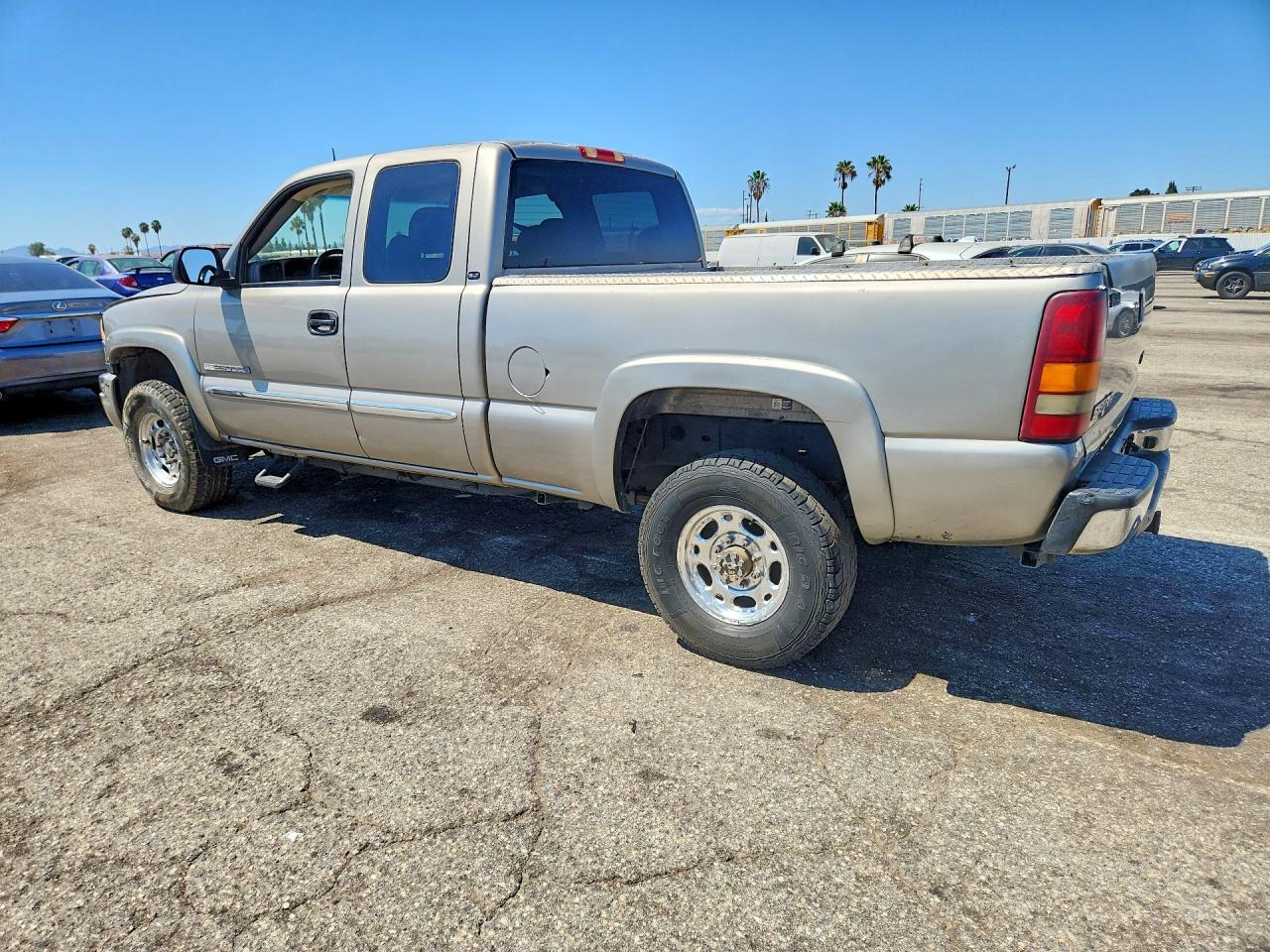 2003 Gmc Sierra K2500 Heavy Duty Gray vin: 1GTHK29G43E117631