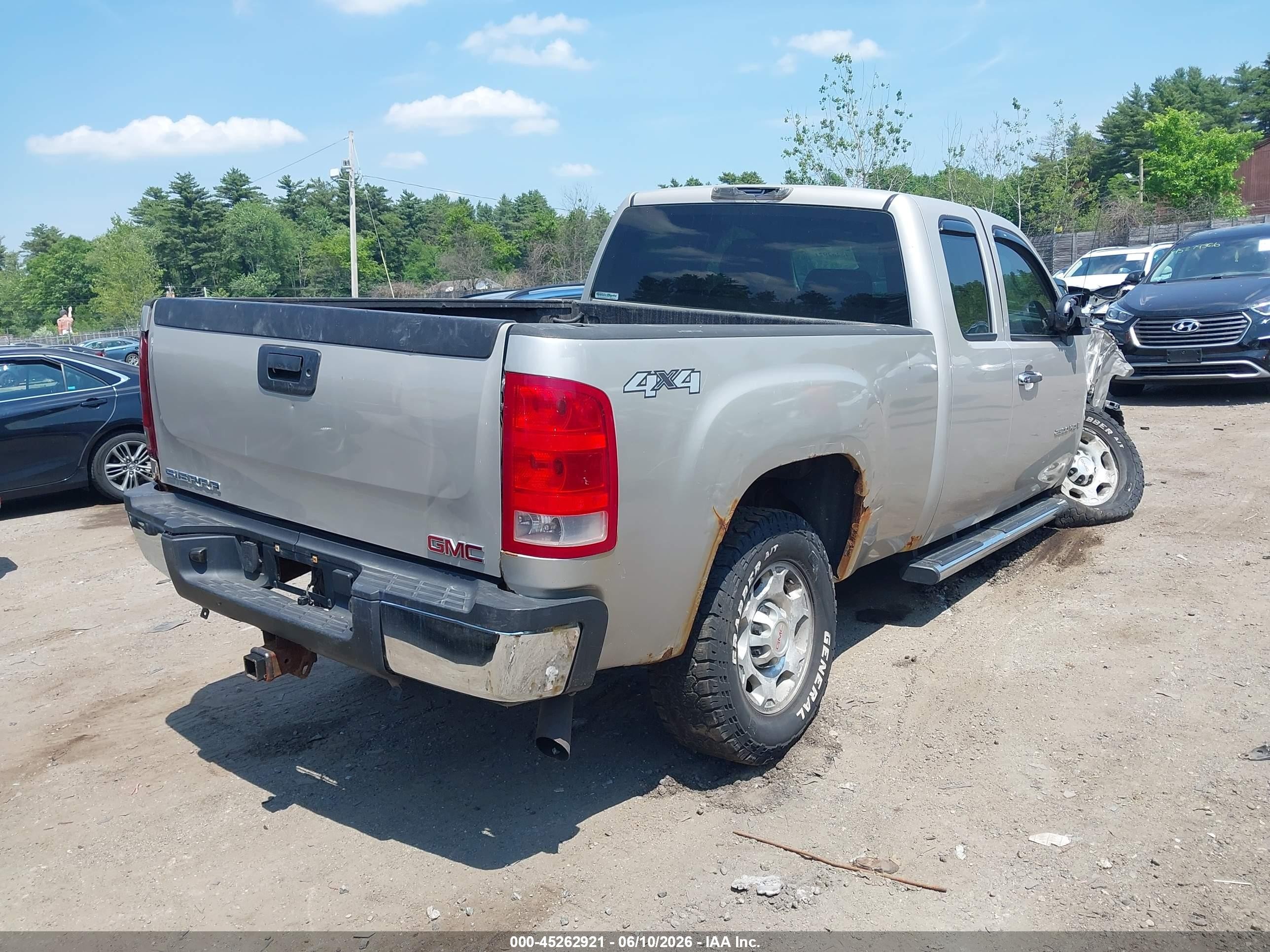 2008 Gmc Sierra 2500hd Work Truck Beige vin: 1GTHK29K18E170072