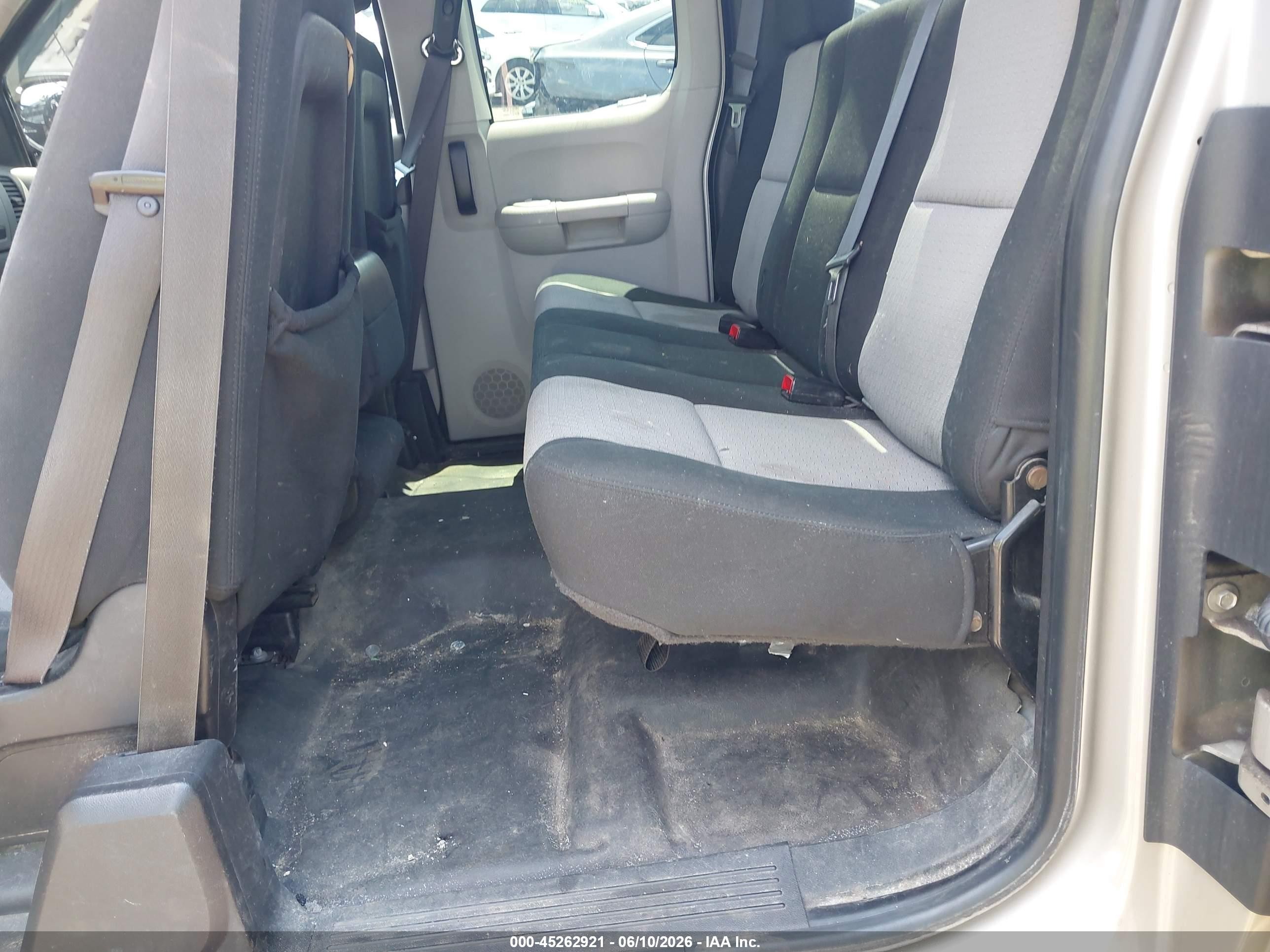 2008 Gmc Sierra 2500hd Work Truck Beige vin: 1GTHK29K18E170072