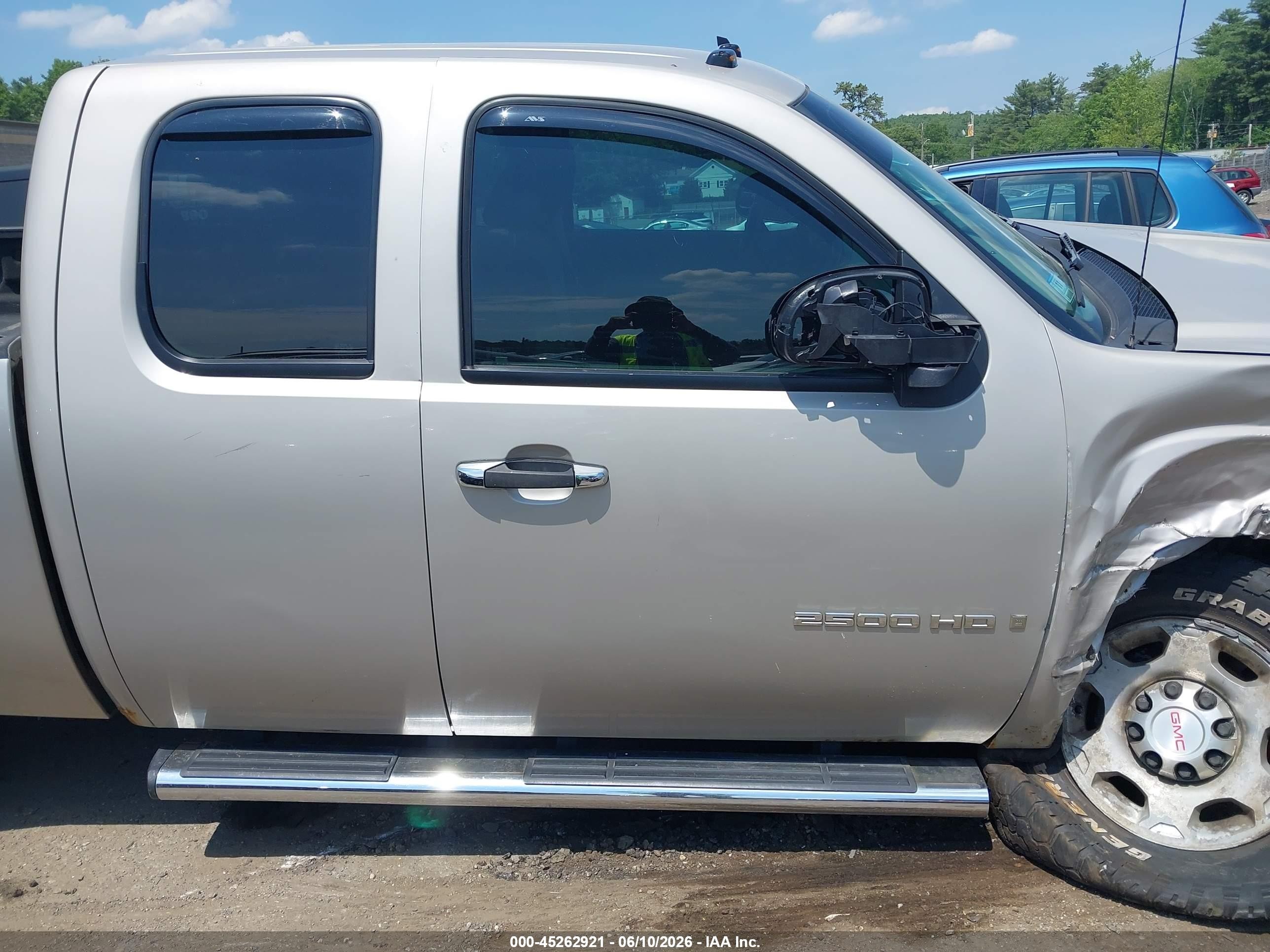 2008 Gmc Sierra 2500hd Work Truck Beige vin: 1GTHK29K18E170072