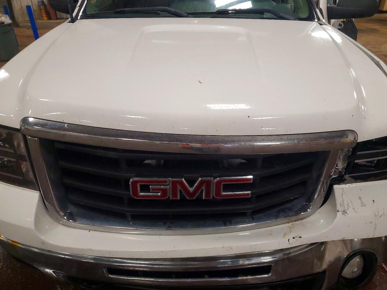 2007 Gmc Sierra K2500 Heavy Duty White vin: 1GTHK29K87E603983