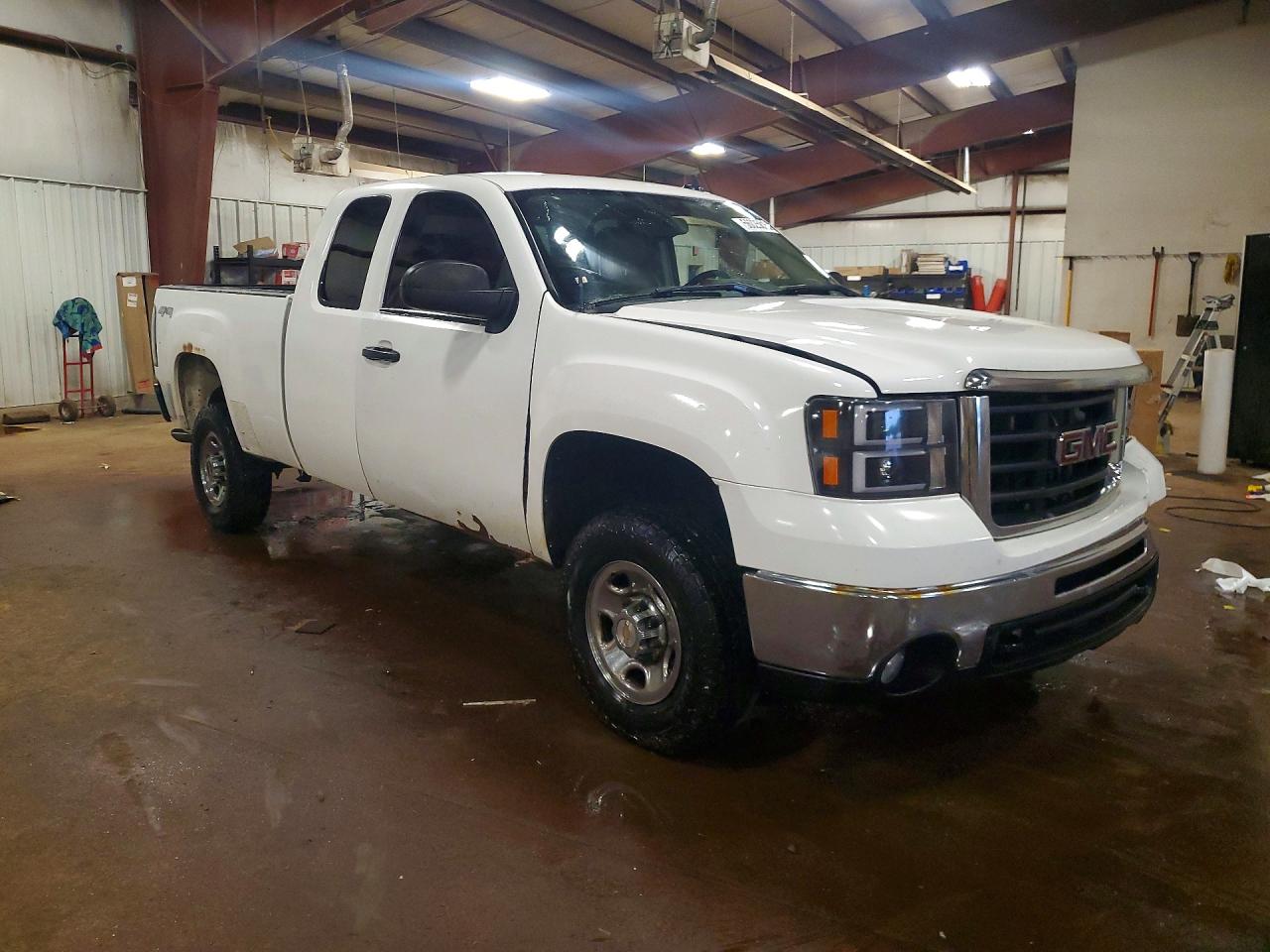 2007 Gmc Sierra K2500 Heavy Duty White vin: 1GTHK29K87E603983