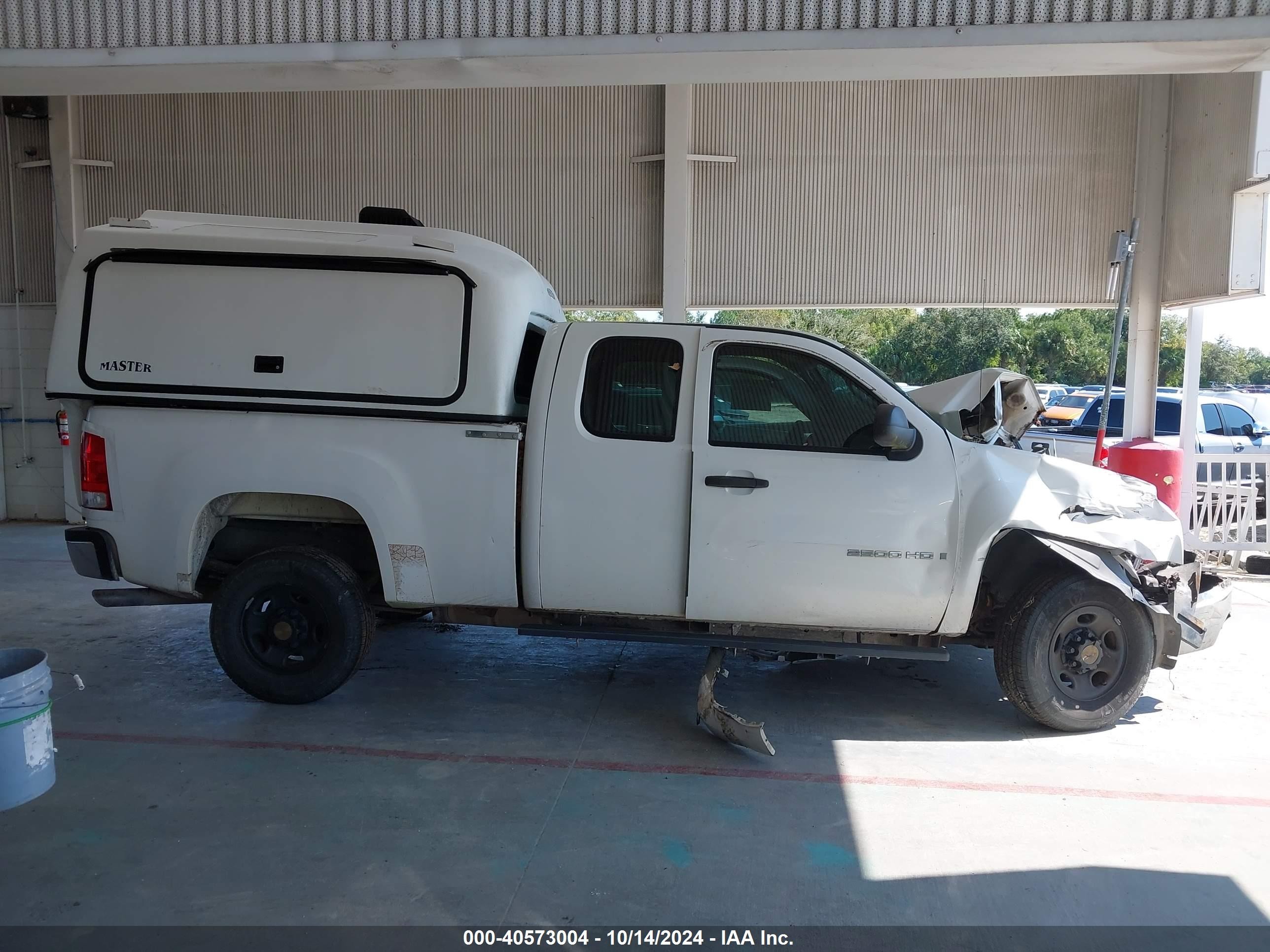 2008 Gmc Sierra 2500hd Work Truck White vin: 1GTHK29K88E101945