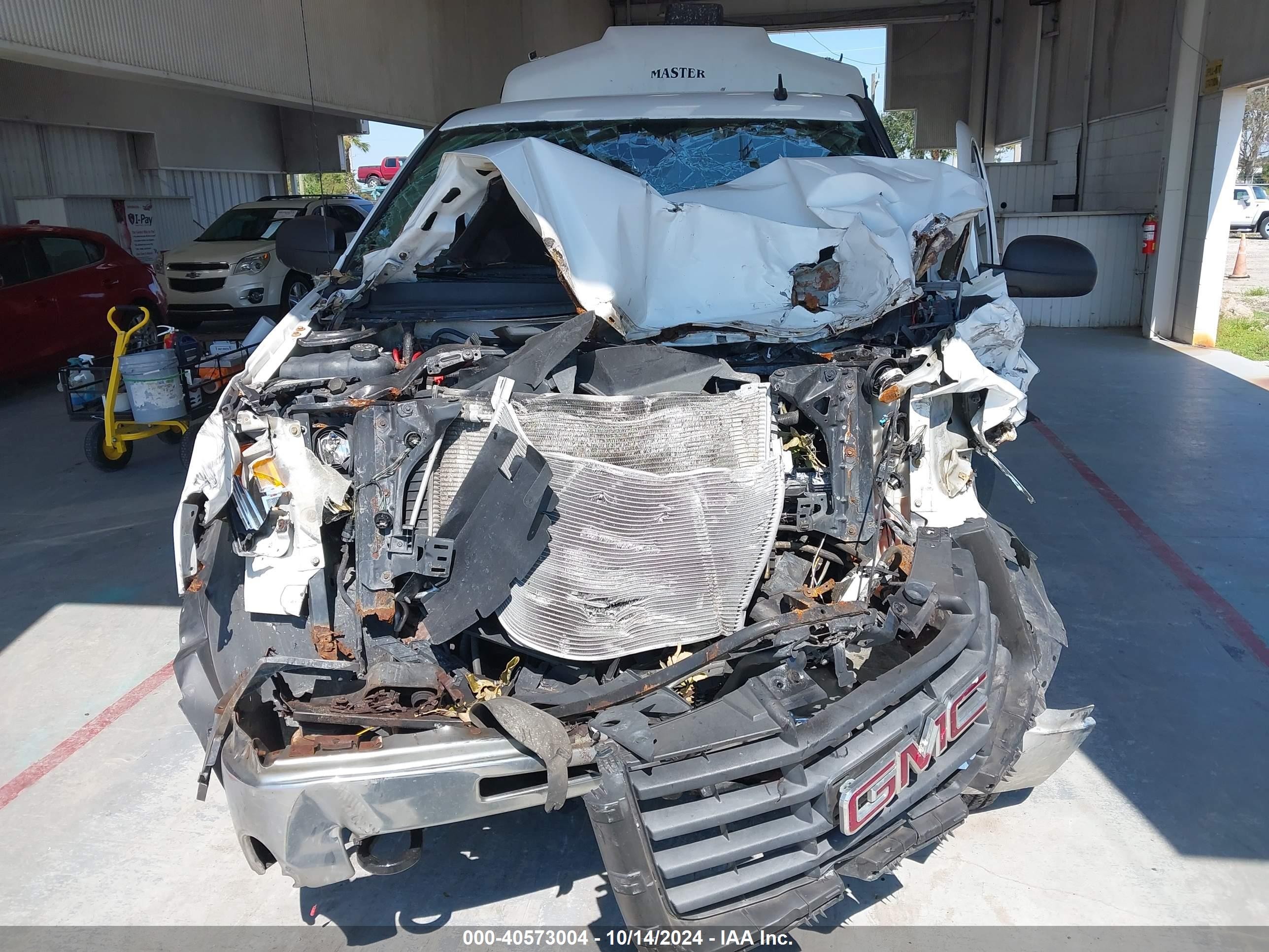 2008 Gmc Sierra 2500hd Work Truck White vin: 1GTHK29K88E101945