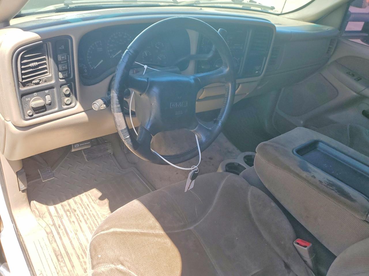 2002 Gmc Sierra K2500 Heavy Duty White vin: 1GTHK29U12E264980
