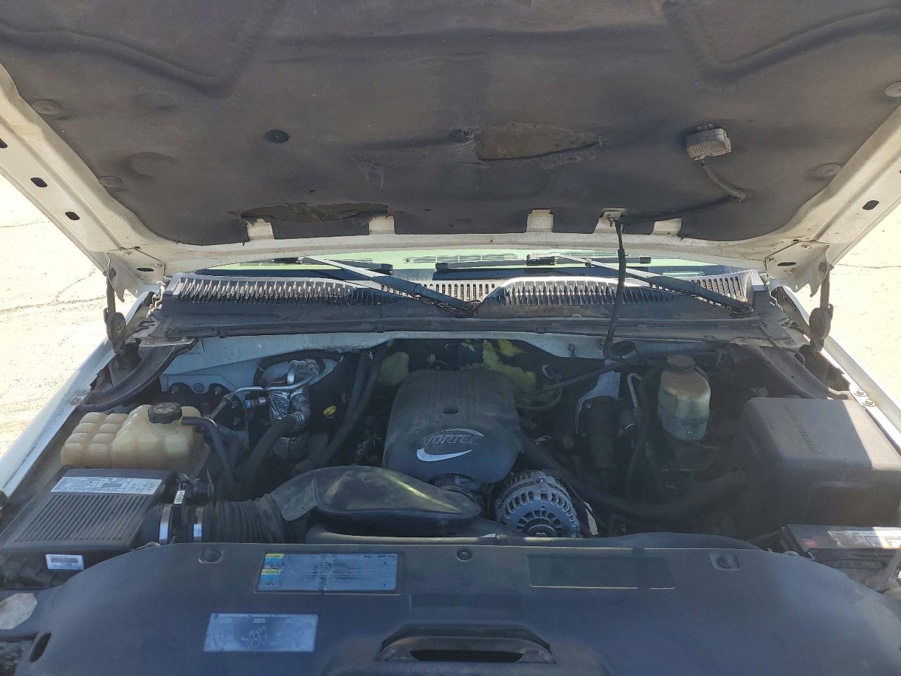 2002 Gmc Sierra K2500 Heavy Duty White vin: 1GTHK29U12E264980