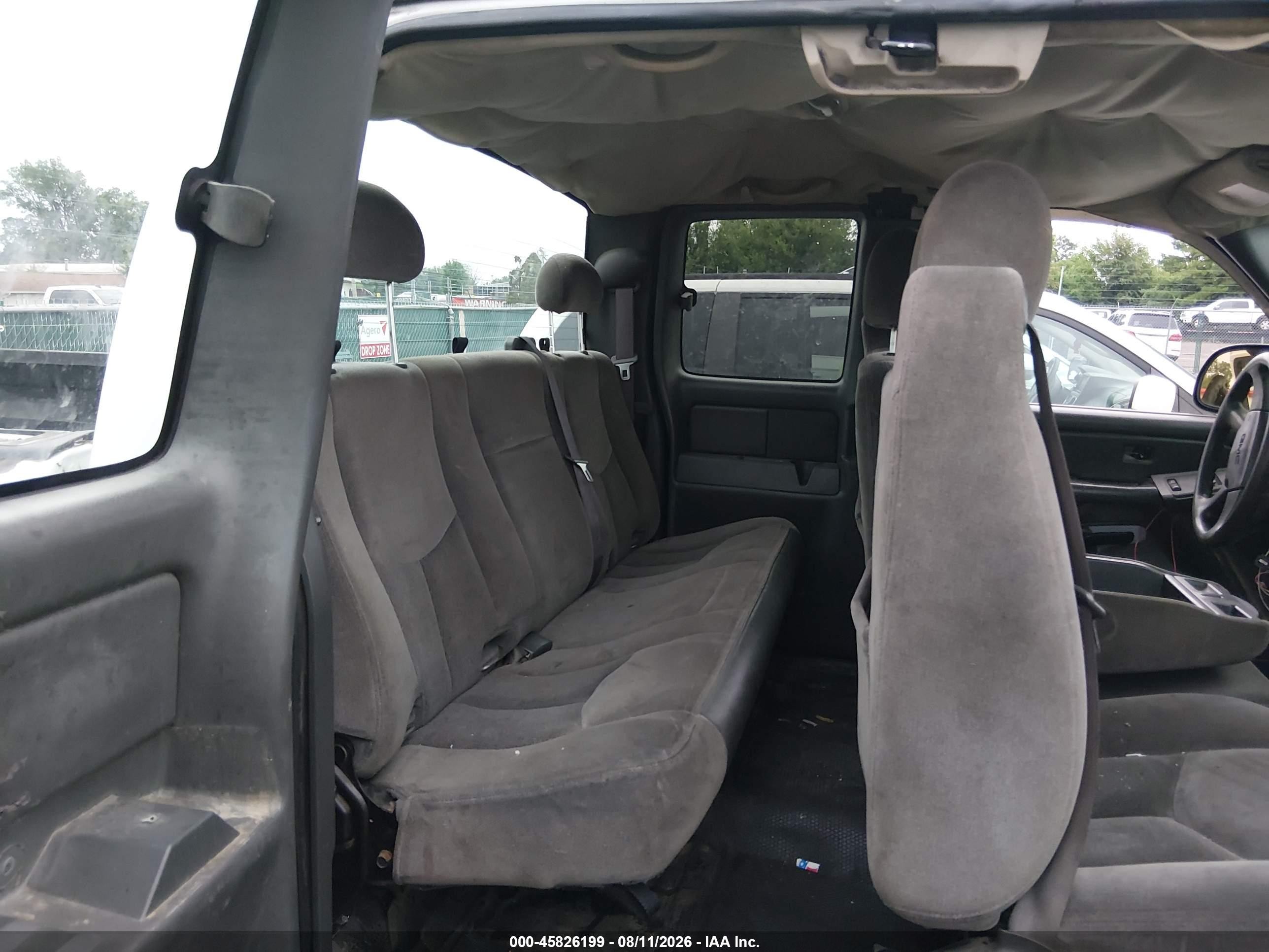 2006 Gmc Sierra 2500hd Sl White vin: 1GTHK29U26E200954
