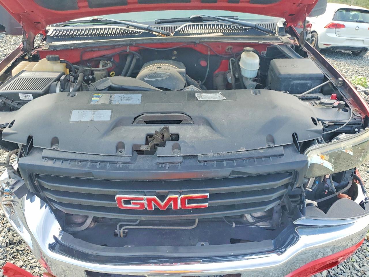 2004 Gmc Sierra K2500 Heavy Duty Red vin: 1GTHK29U44E371301