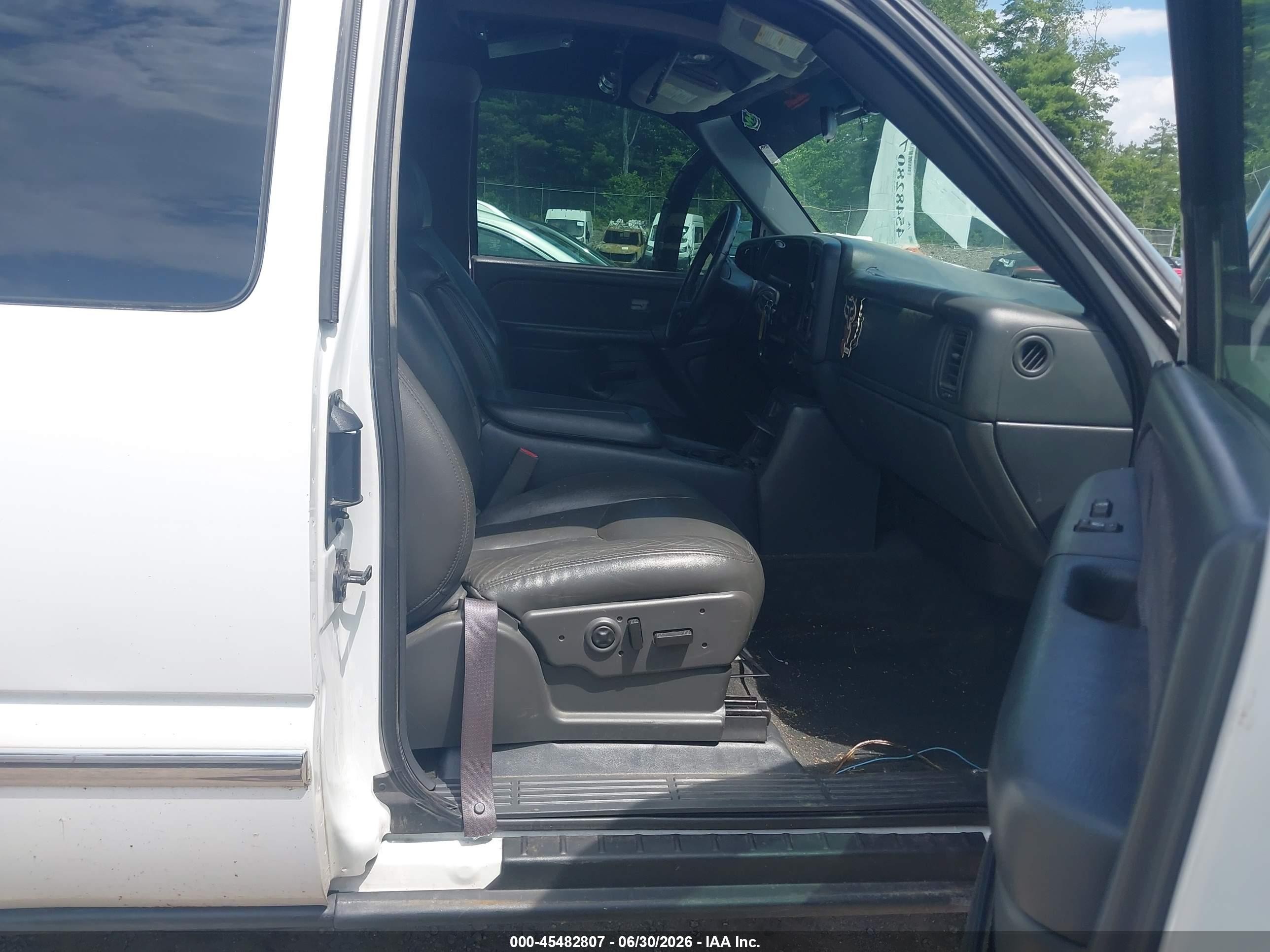 2001 Gmc Sierra 2500hd Sle White vin: 1GTHK29U71Z310044