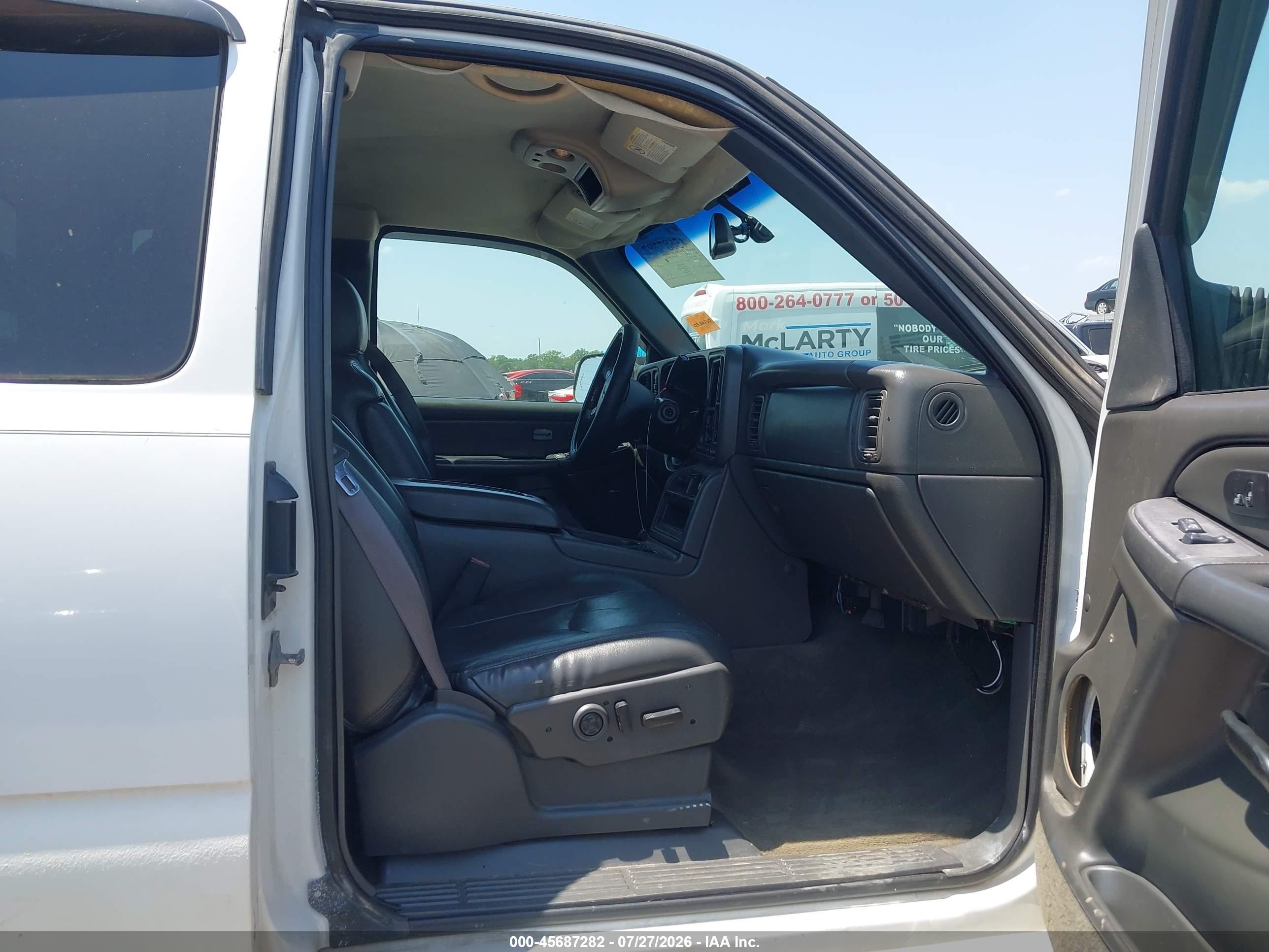 2005 Gmc Sierra 2500hd Slt White vin: 1GTHK29U75E177797