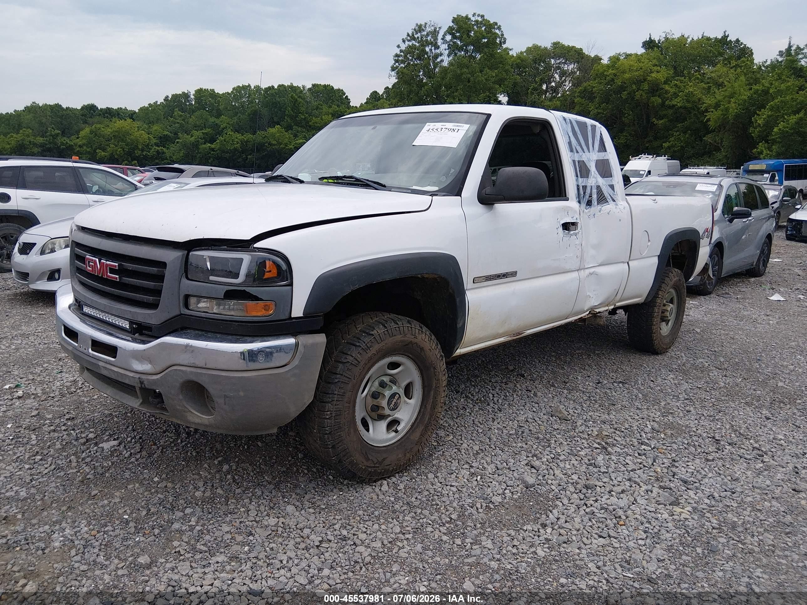 2005 Gmc Sierra 2500hd Work Truck White vin: 1GTHK29U85E316125
