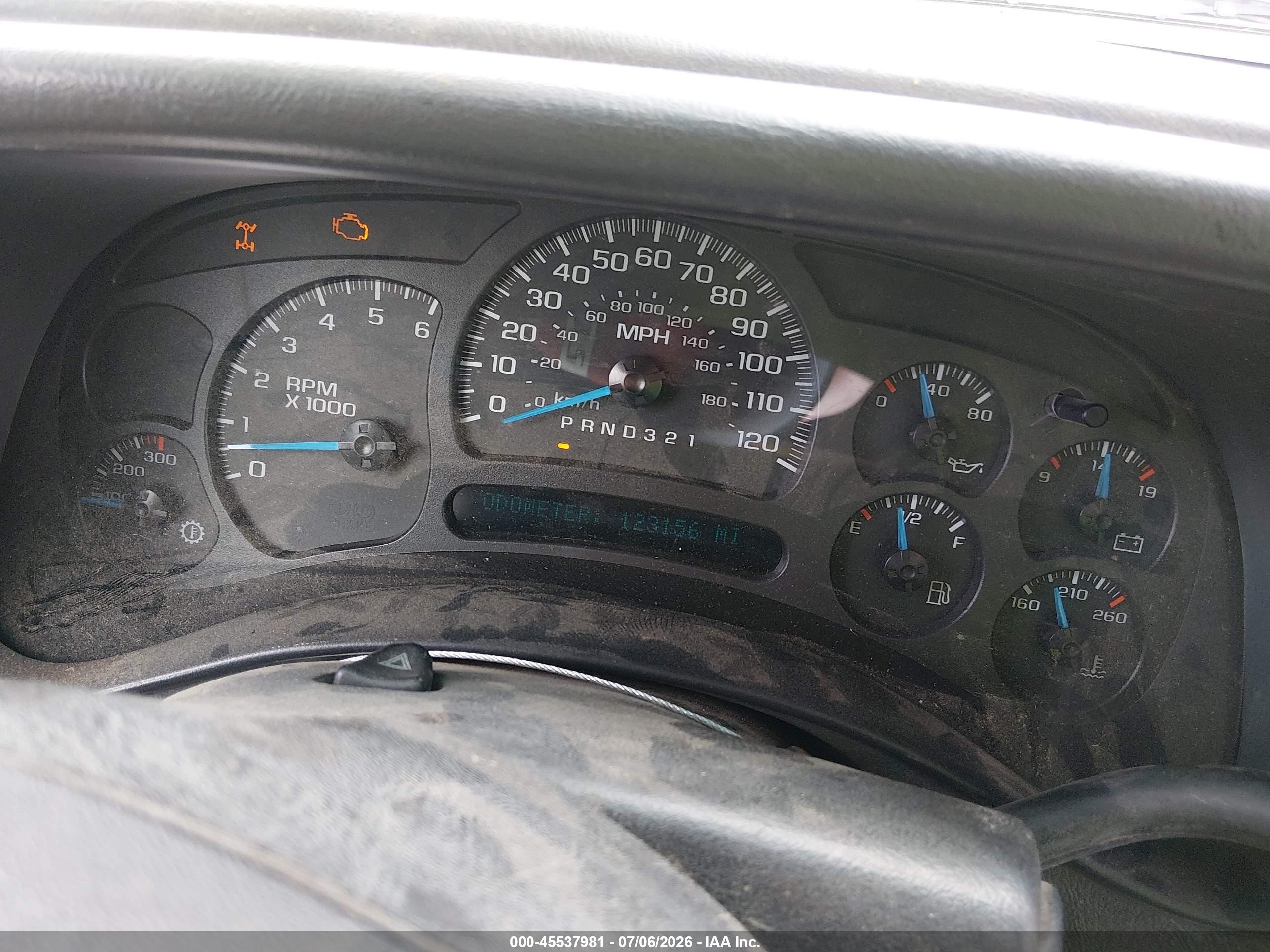 2005 Gmc Sierra 2500hd Work Truck White vin: 1GTHK29U85E316125
