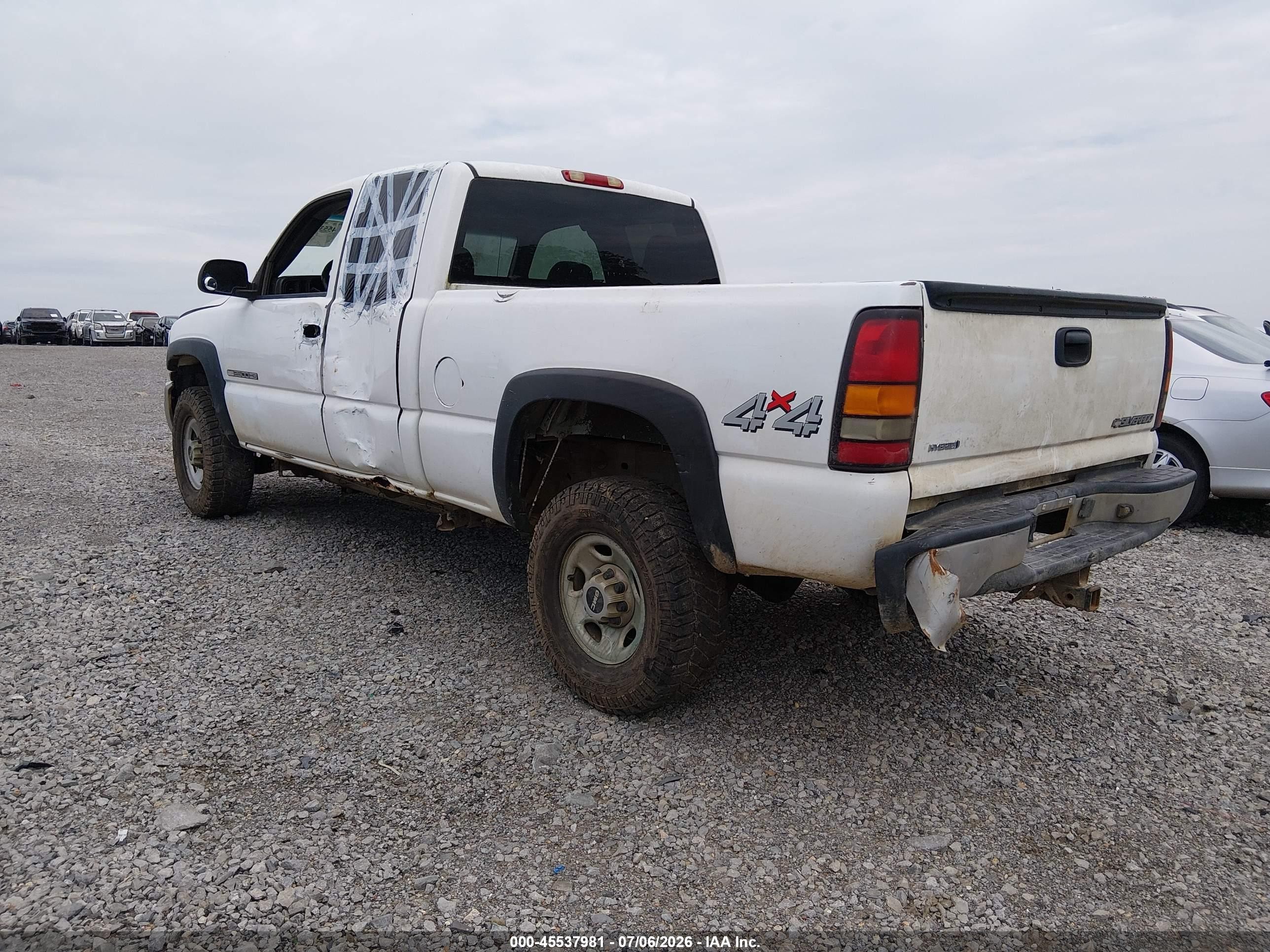 2005 Gmc Sierra 2500hd Work Truck White vin: 1GTHK29U85E316125