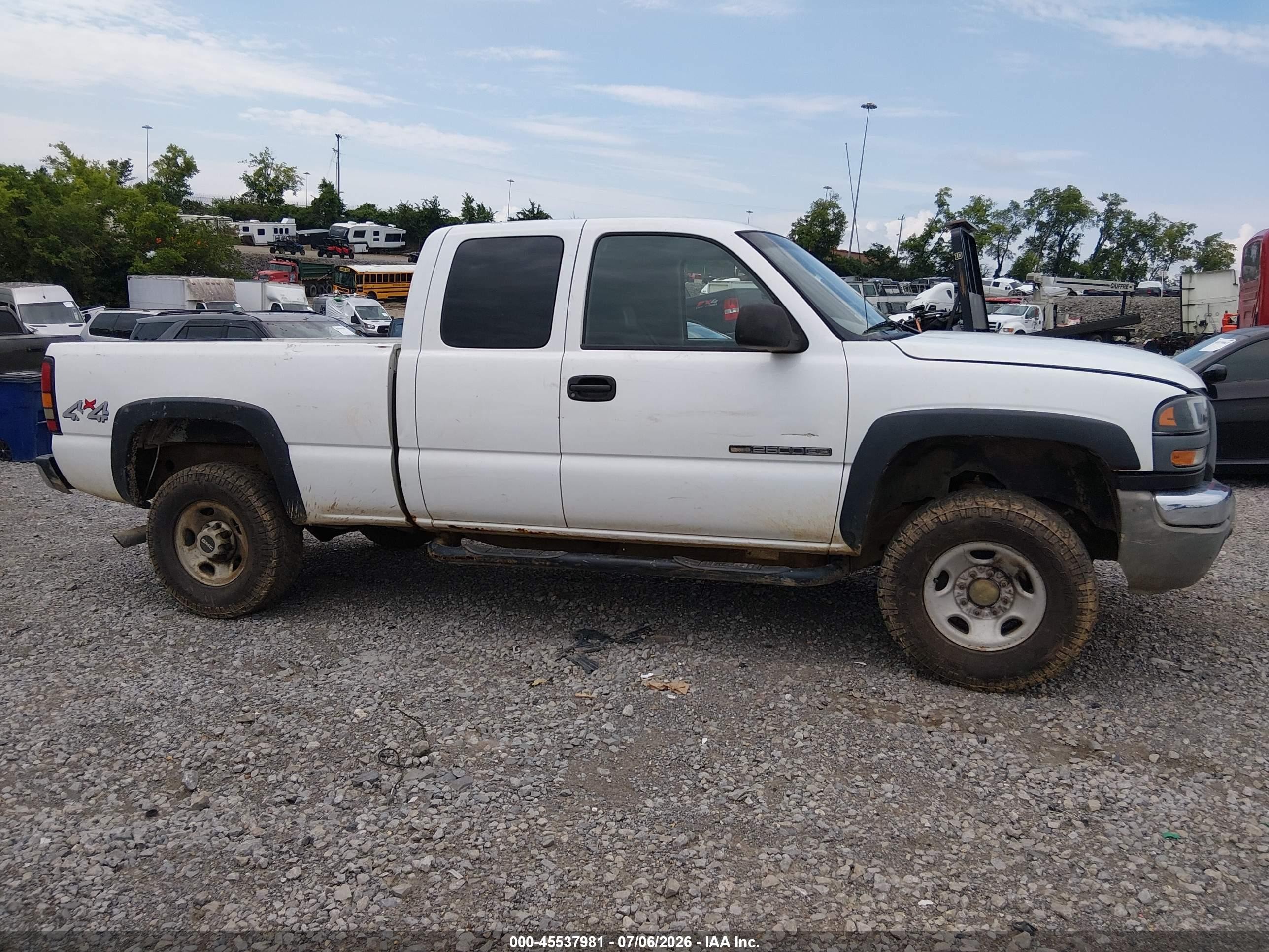 2005 Gmc Sierra 2500hd Work Truck White vin: 1GTHK29U85E316125
