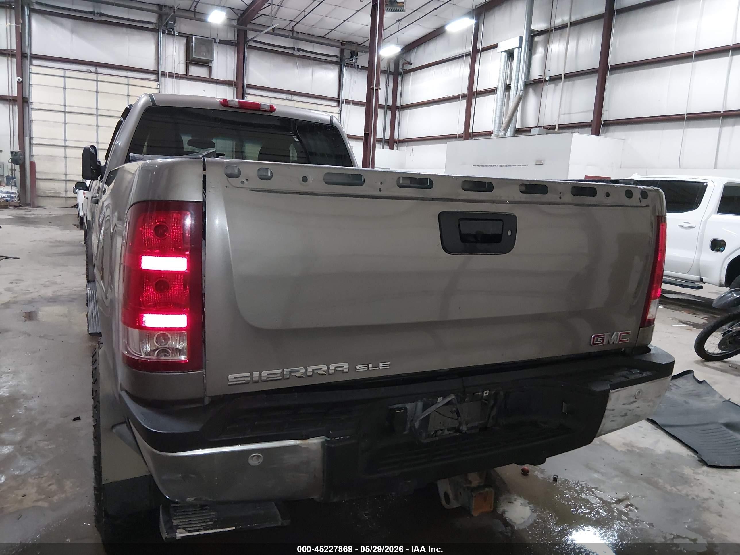 2008 Gmc Sierra 3500hd Sle1 Gray vin: 1GTHK33648F172765