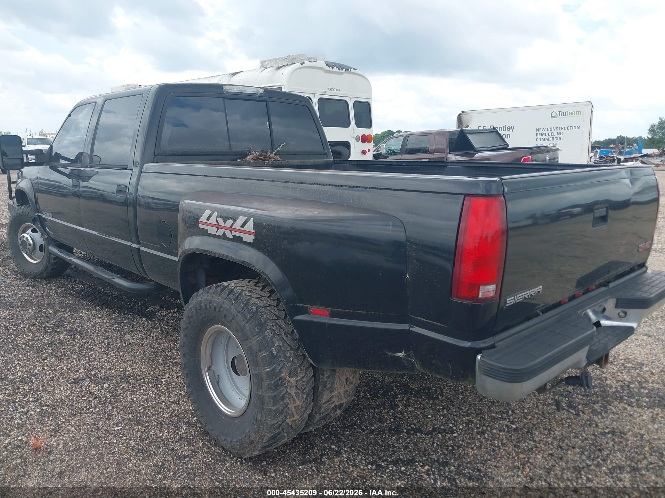 1999 Gmc Sierra 3500 Sl Black vin: 1GTHK33F5XF036059
