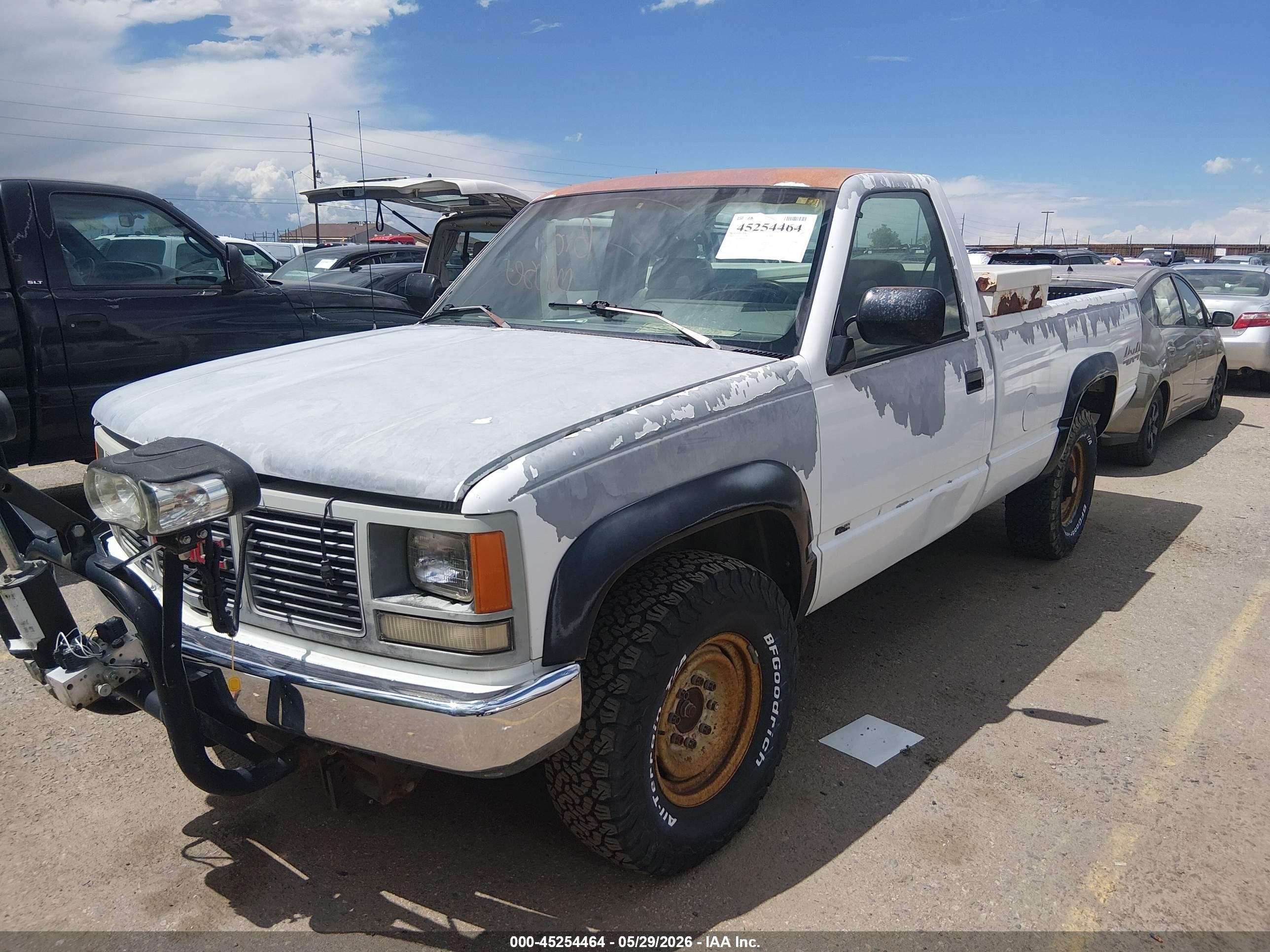 1993 Gmc Sierra K3500 White vin: 1GTHK34K6PE504494