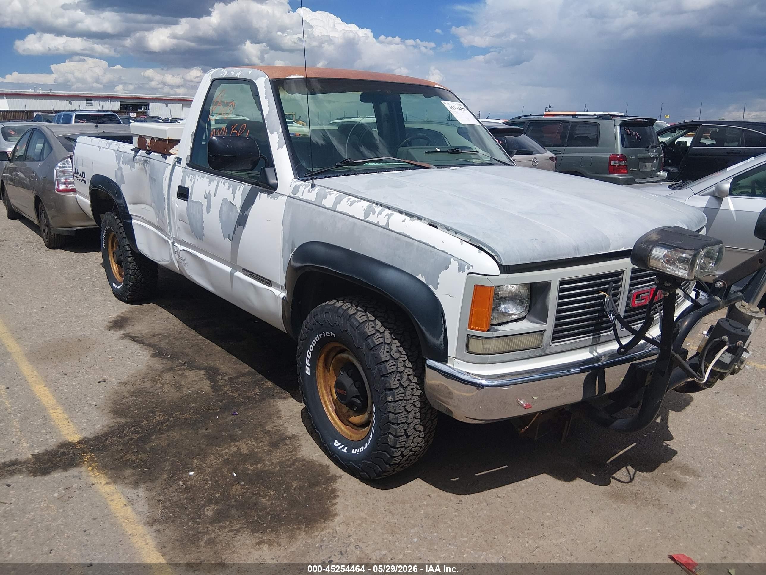 1993 Gmc Sierra K3500 White vin: 1GTHK34K6PE504494