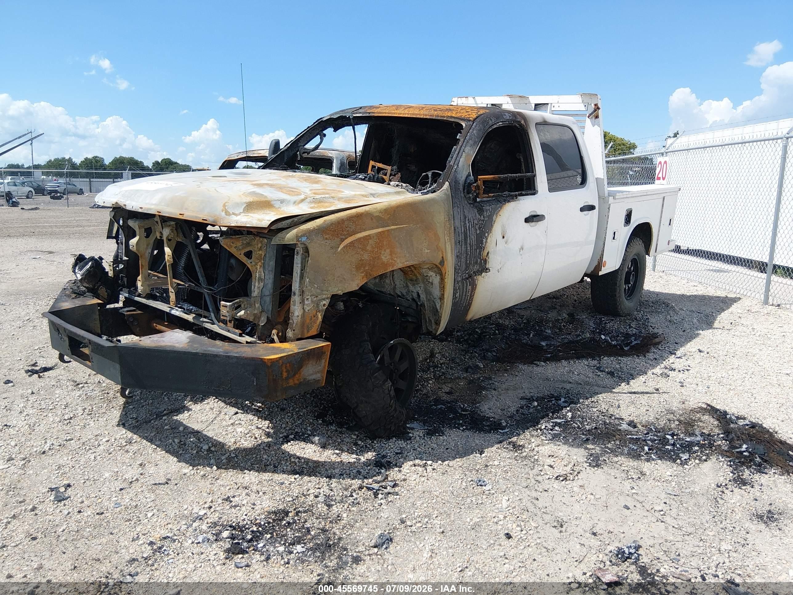 2009 Gmc Sierra 2500hd Work Truck White vin: 1GTHK43K59F145028