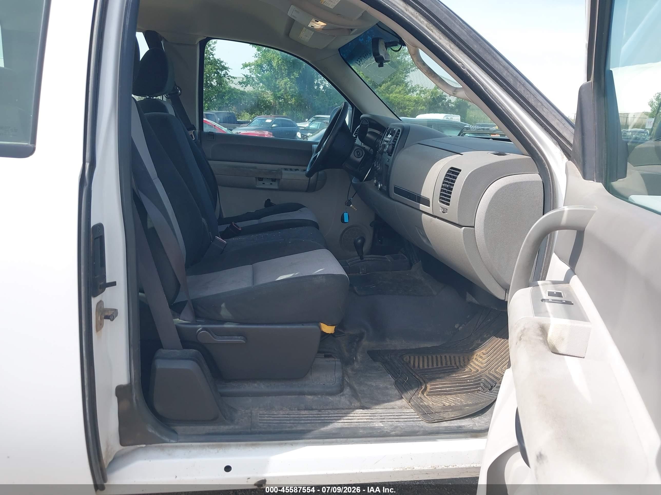 2009 Gmc Sierra 2500hd Work Truck White vin: 1GTHK49K49E134275