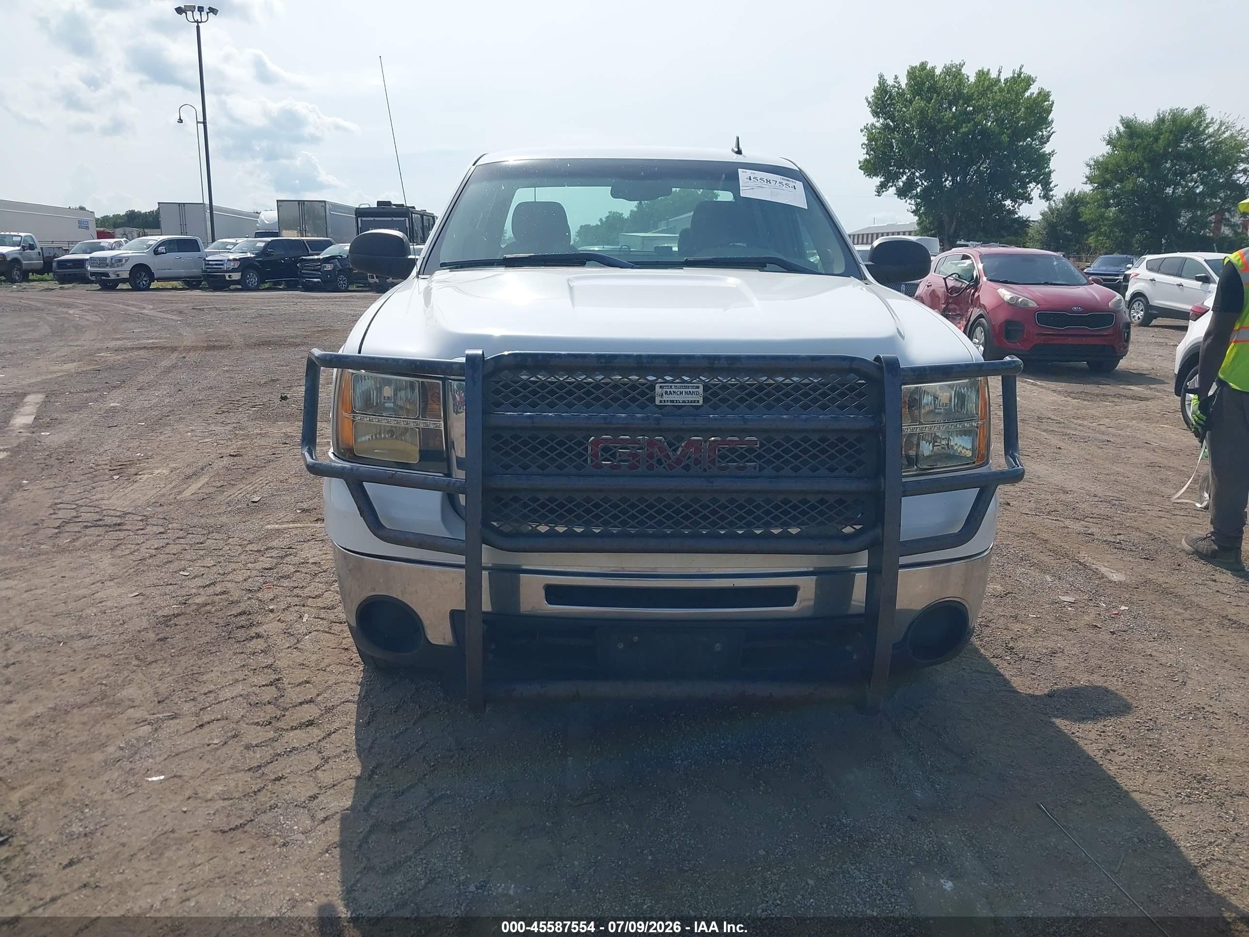 2009 Gmc Sierra 2500hd Work Truck White vin: 1GTHK49K49E134275