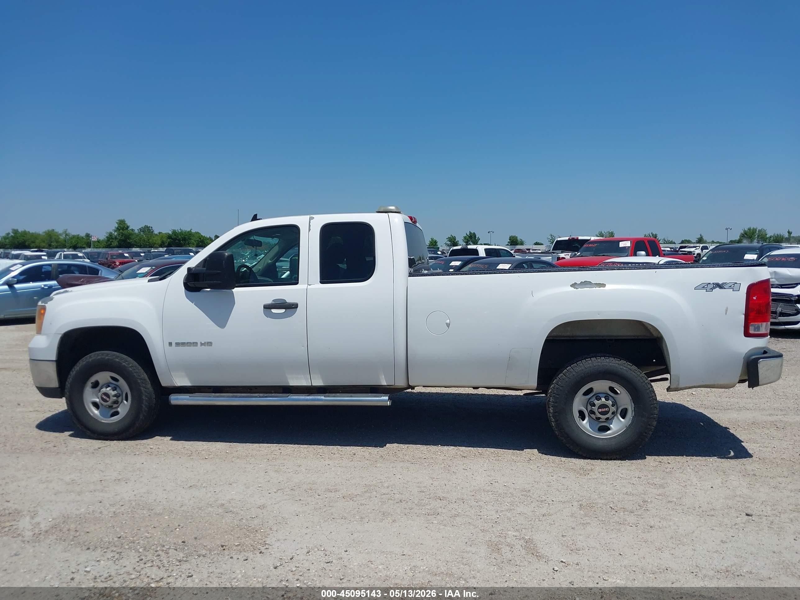 2009 Gmc Sierra 2500hd Work Truck White vin: 1GTHK49K99E108366