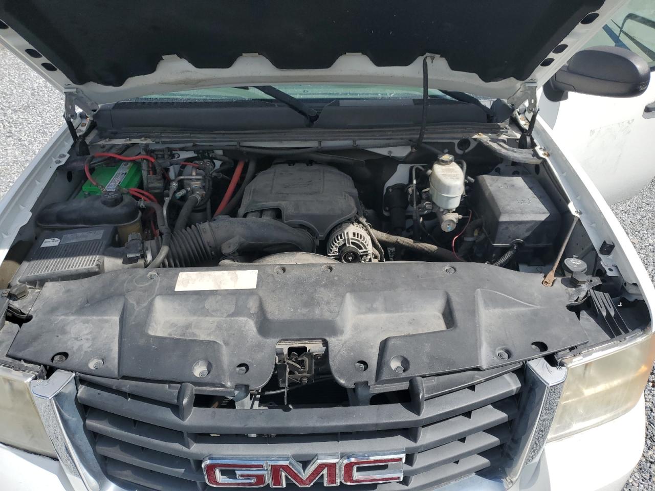 2009 Gmc Sierra K3500 White vin: 1GTHK73K89F170720