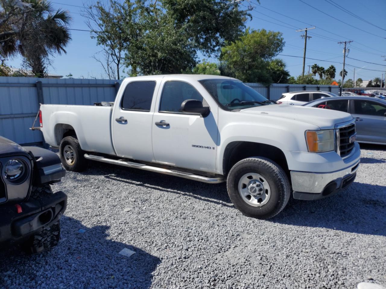 2009 Gmc Sierra K3500 White vin: 1GTHK73K89F170720