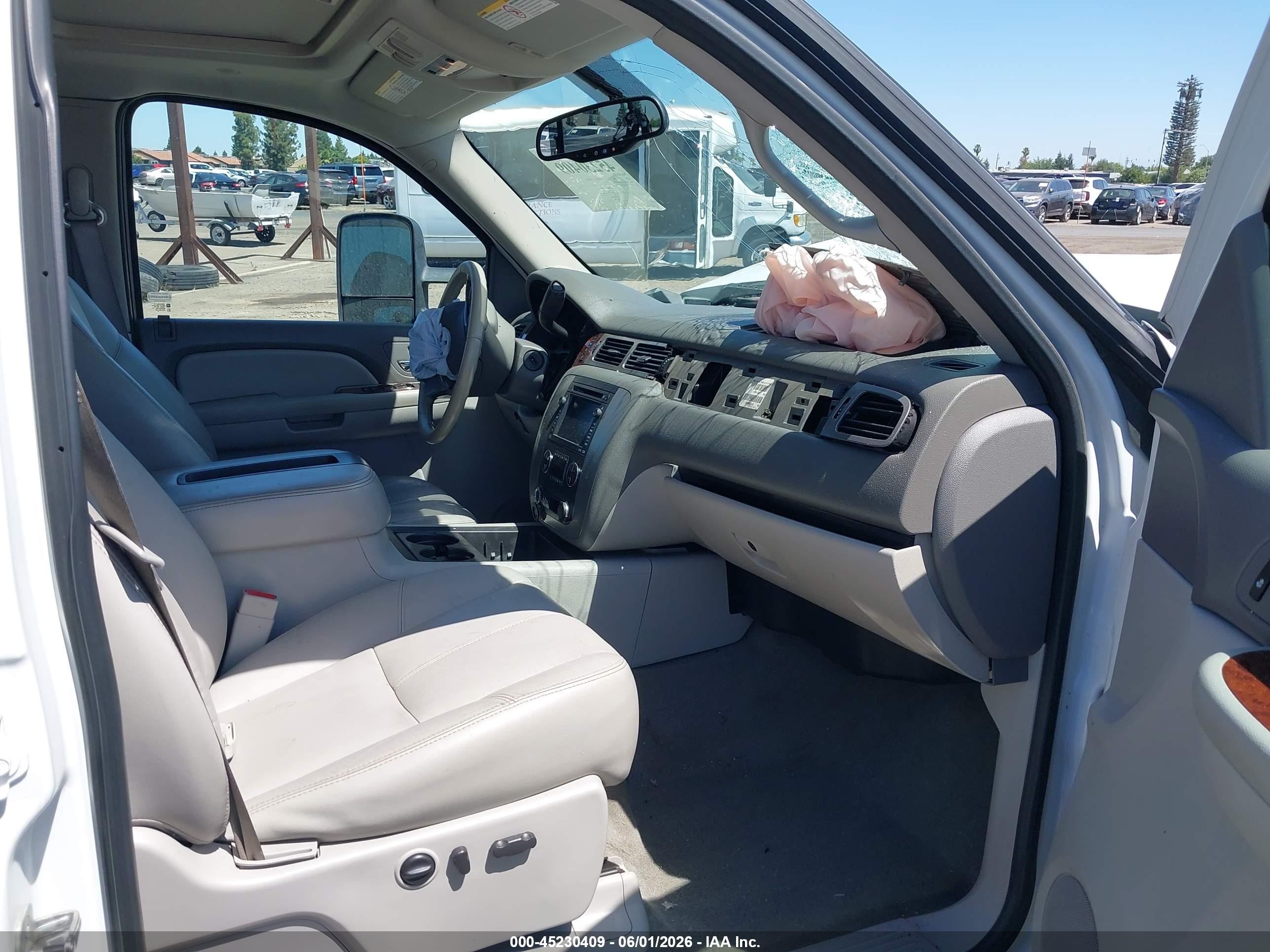 2009 Gmc Sierra 3500hd Slt White vin: 1GTHK93639F162975