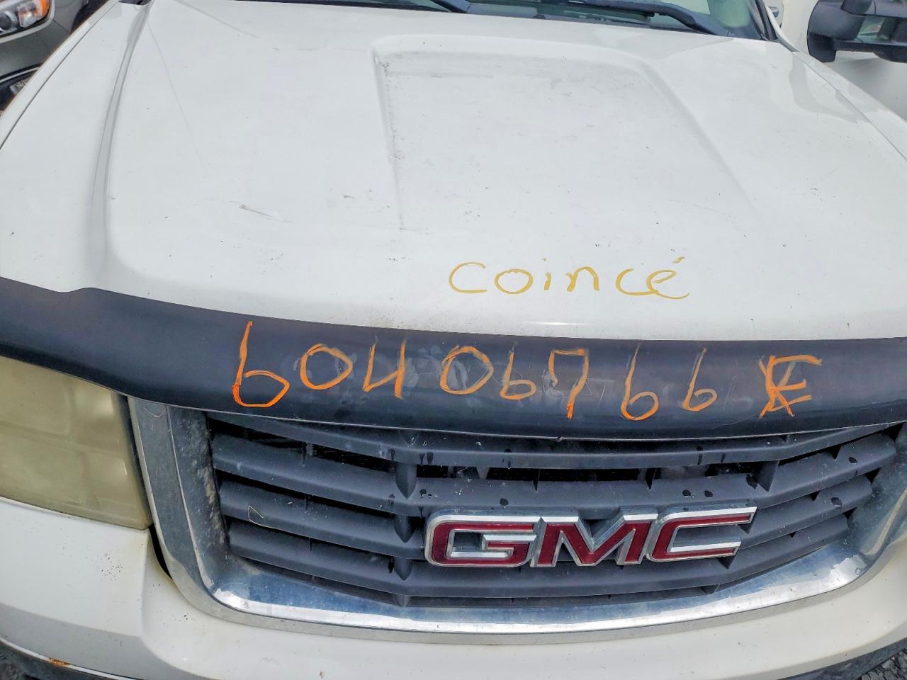 2007 Gmc New Sierra K3500 White vin: 1GTJK33647F555511