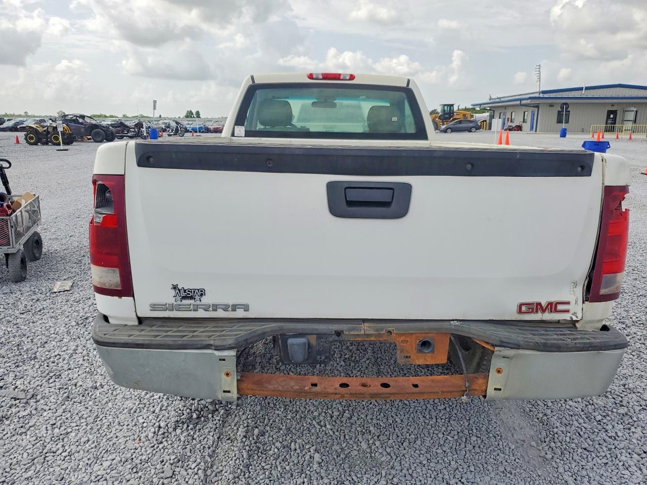2011 Gmc Sierra C1500 White vin: 1GTN1TEX5BZ413265