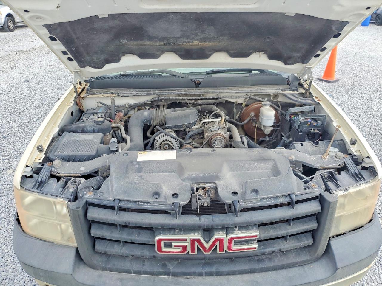 2011 Gmc Sierra C1500 White vin: 1GTN1TEX5BZ413265