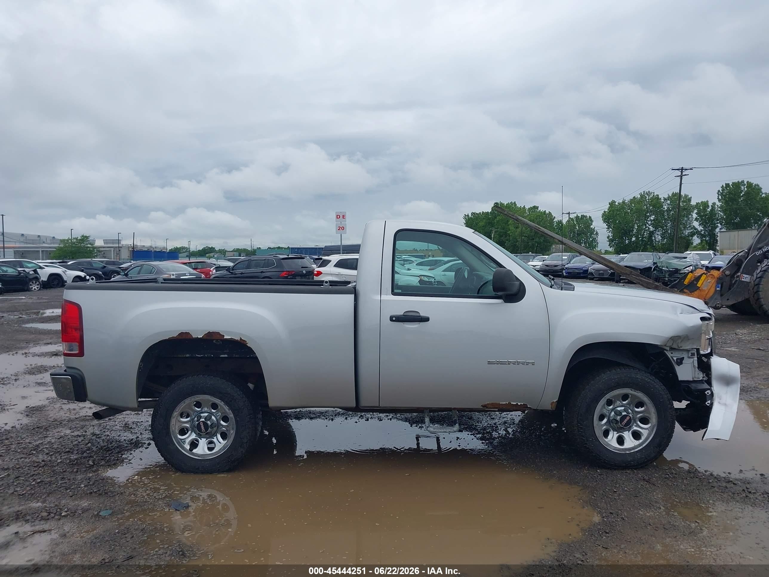 2011 Gmc Sierra 1500 Work Truck Silver vin: 1GTN1TEX6BZ185390