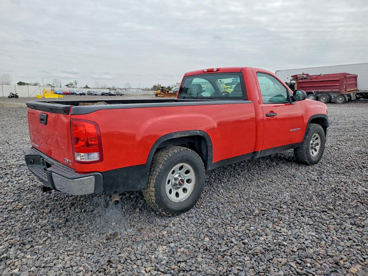 2013 Gmc Sierra C1500 Red vin: 1GTN1TEX8DZ144438