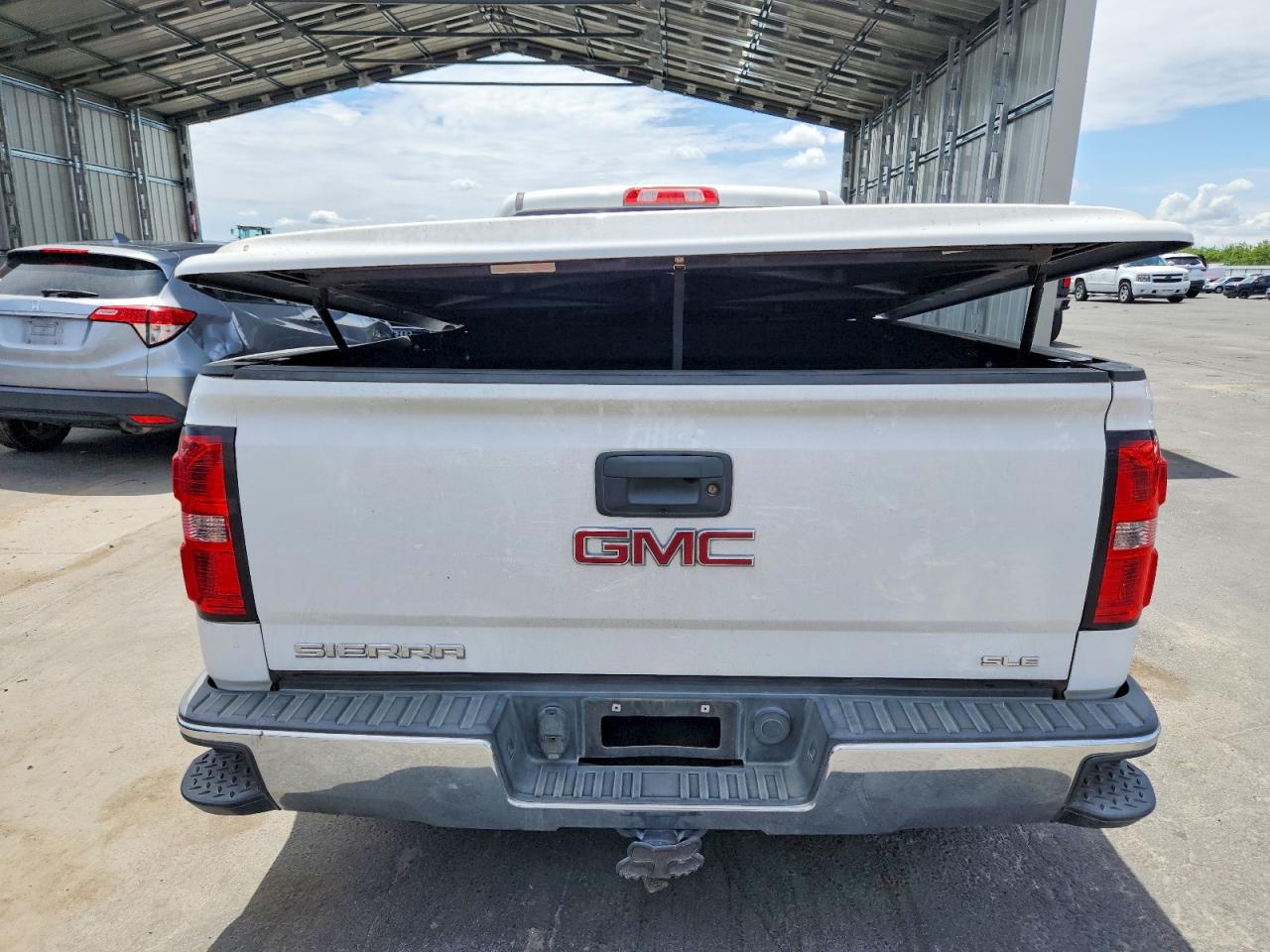 2015 Gmc Sierra C1500 Sle White vin: 1GTN1UEC5FZ165611