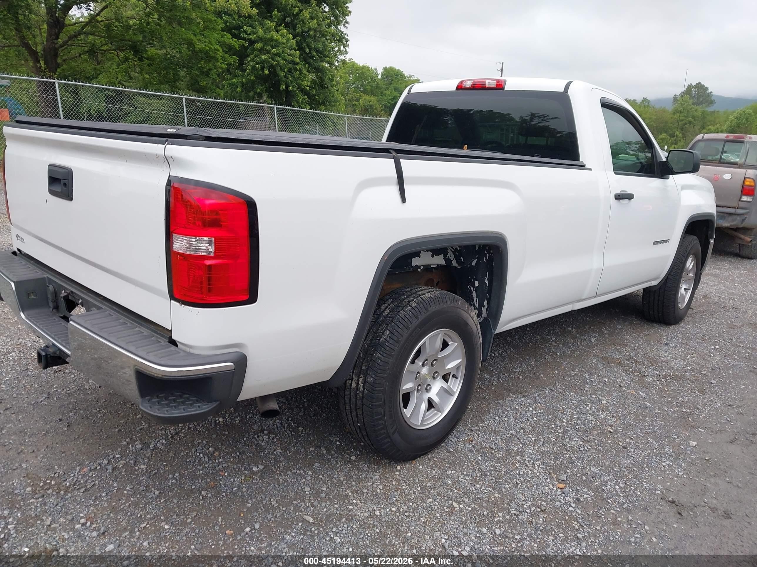 2015 Gmc Sierra 1500   White vin: 1GTN2TEH0FZ247801