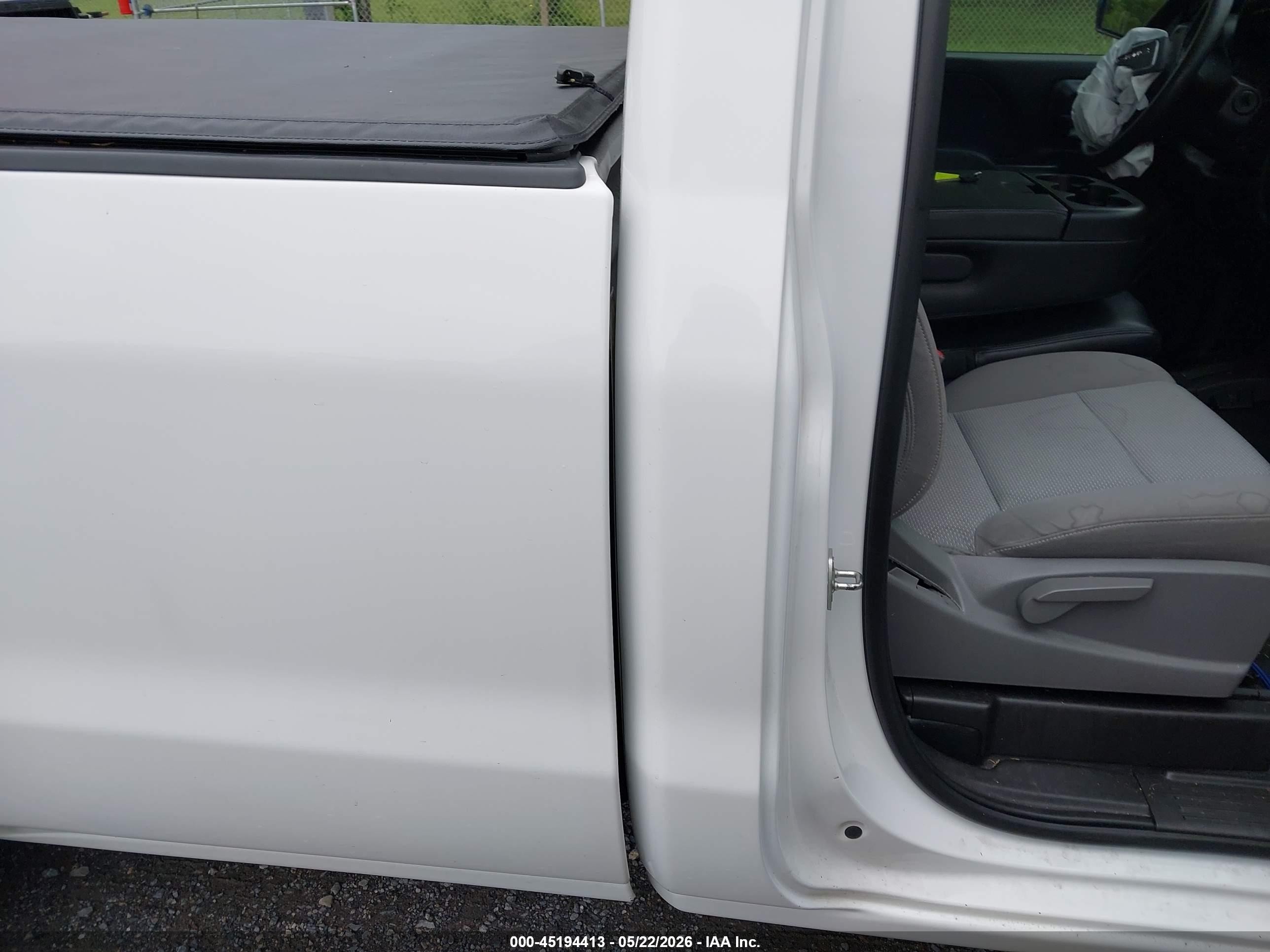 2015 Gmc Sierra 1500   White vin: 1GTN2TEH0FZ247801
