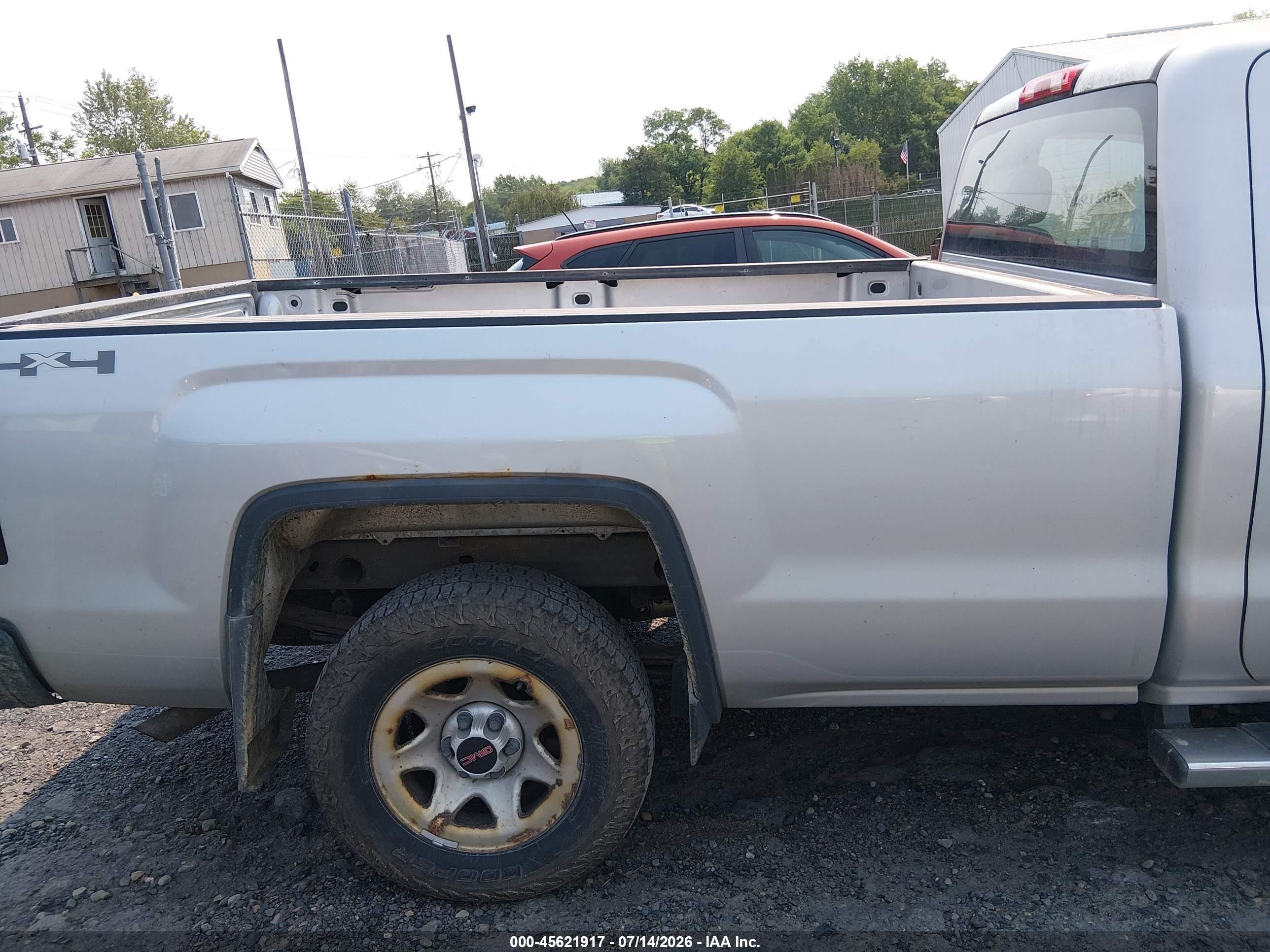 2015 Gmc Sierra 1500   Silver vin: 1GTN2TEH6FZ350673