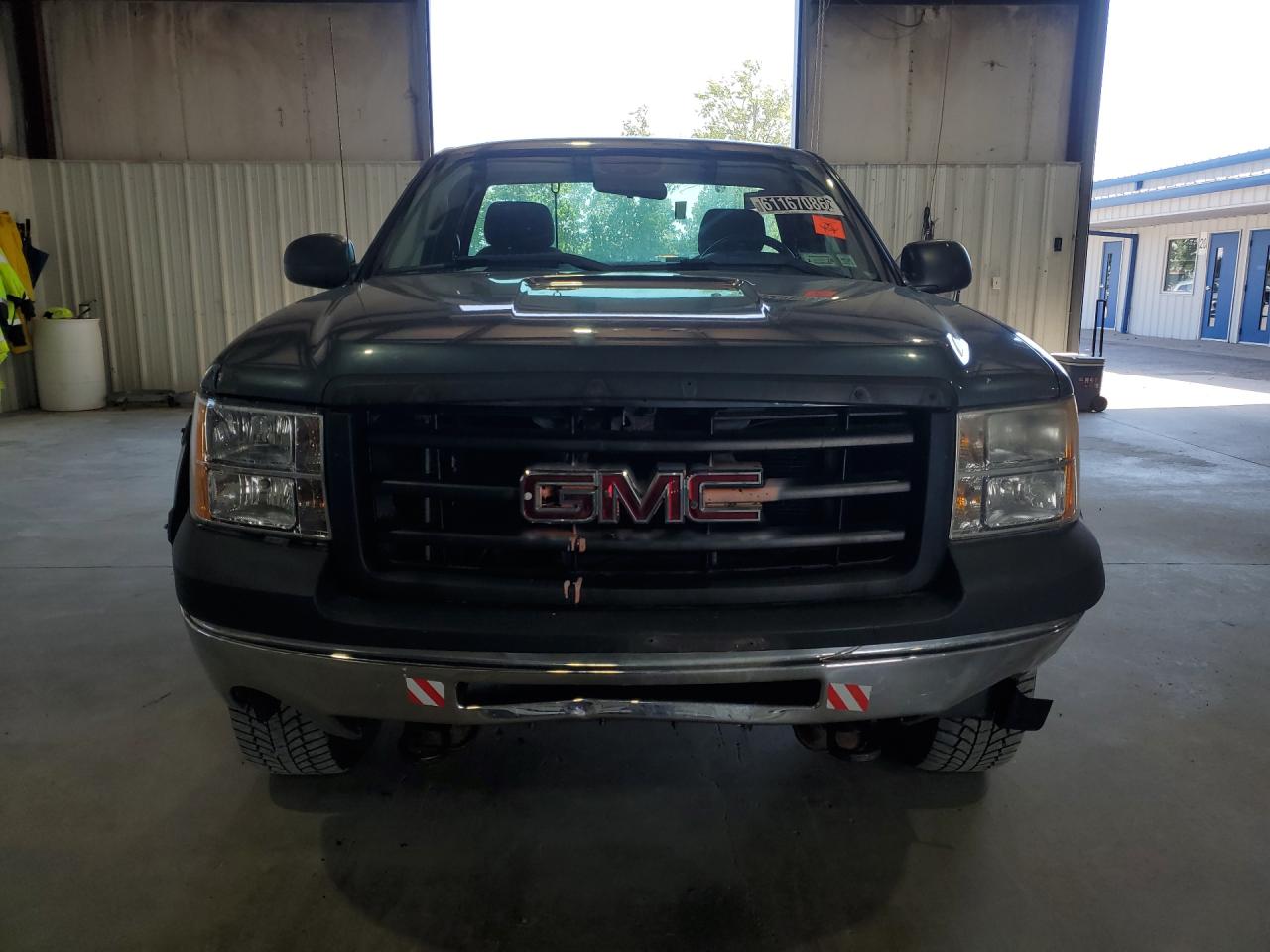 2011 Gmc Sierra K1500 Blue vin: 1GTN2TEX0BZ137526 Damage: Front Bumper Molding, Missing, Replacement Required