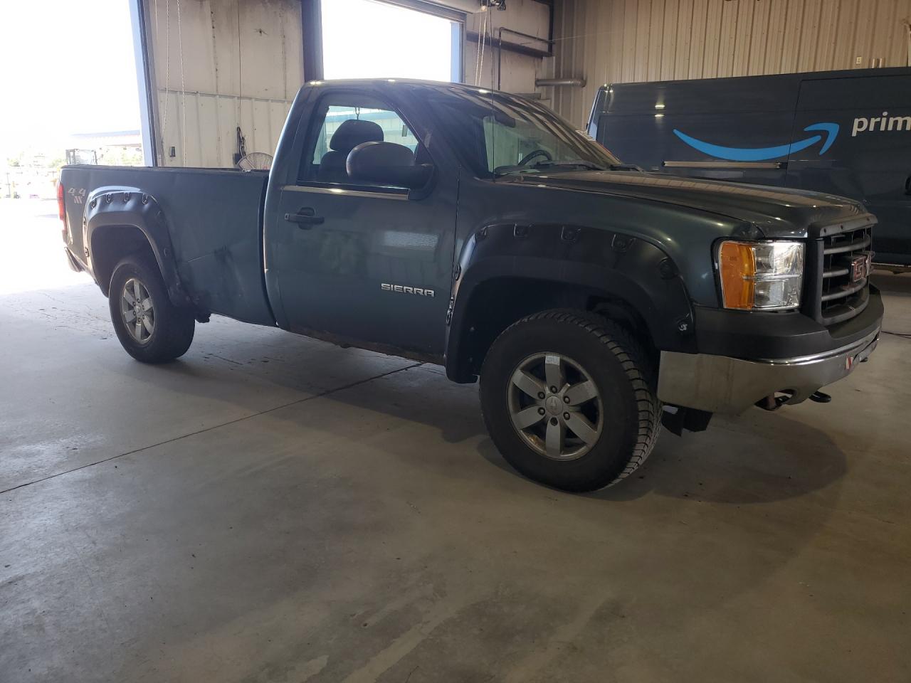 2011 Gmc Sierra K1500 Blue vin: 1GTN2TEX0BZ137526 Damage: Right Front Fender, Dent(S) W/ Paint Dmg, 2 To 3 Inches