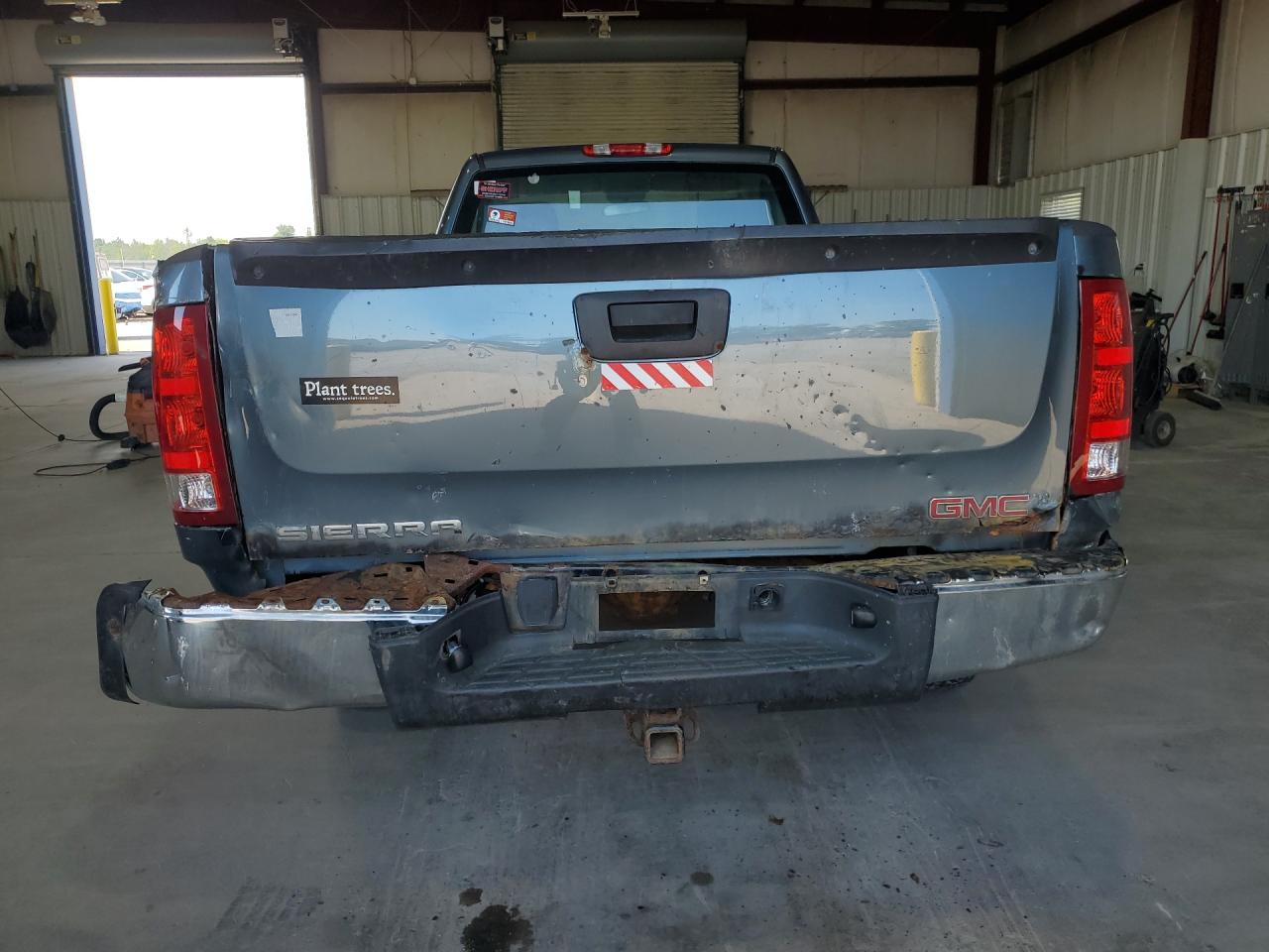 2011 Gmc Sierra K1500 Blue vin: 1GTN2TEX0BZ137526 Damage: Tailgate, Corrosion, > 12 Inches
