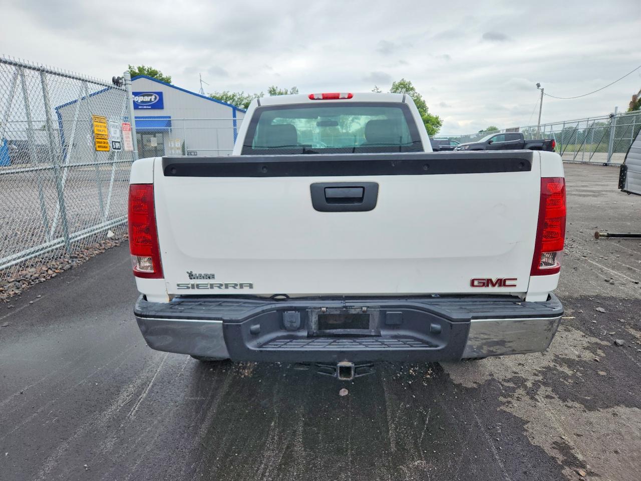 2013 Gmc Sierra K1500 White vin: 1GTN2TEX3DZ378094