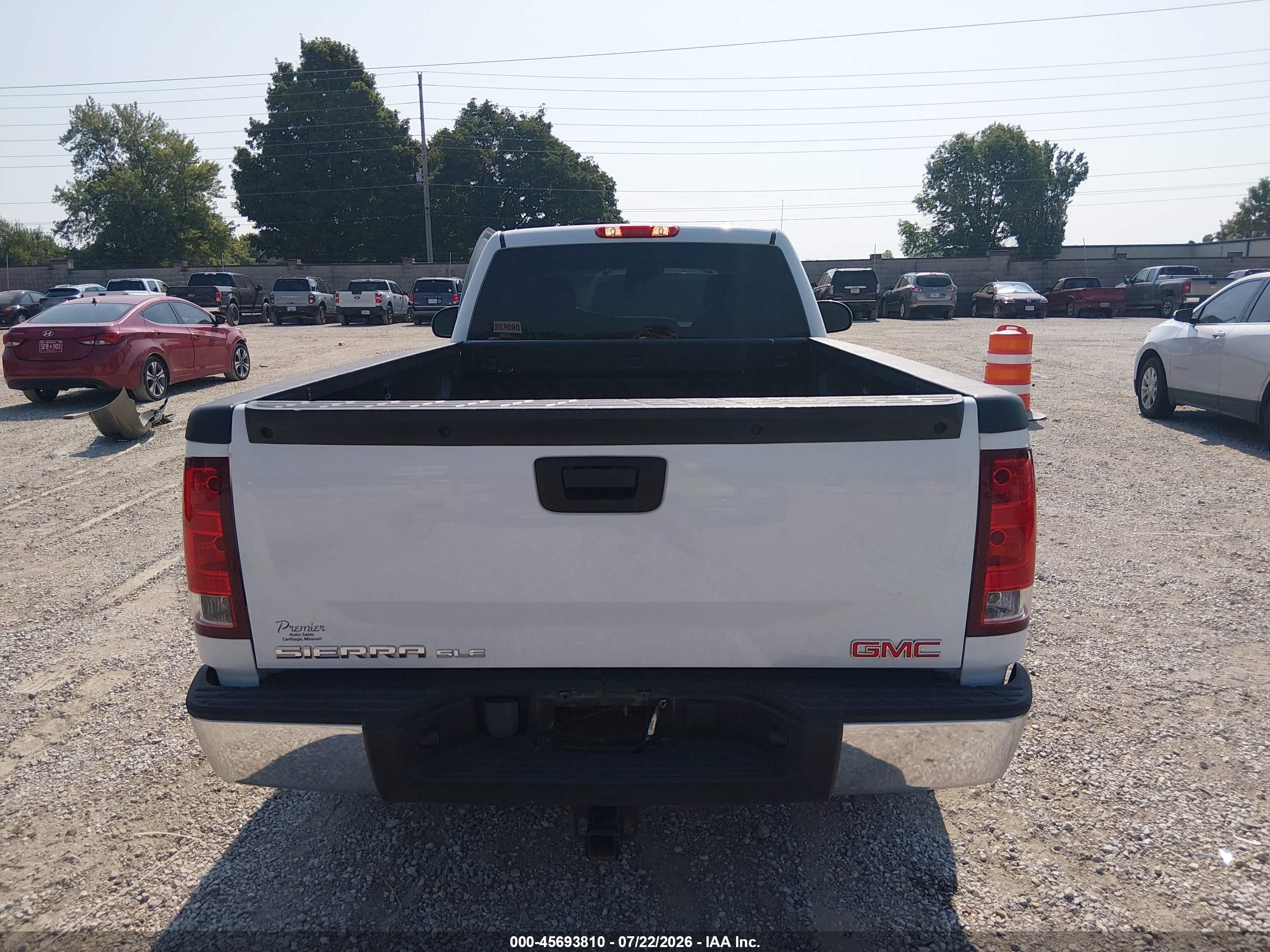 2013 Gmc Sierra 1500 Sle Белый vin: 1GTN2VE04DZ358824