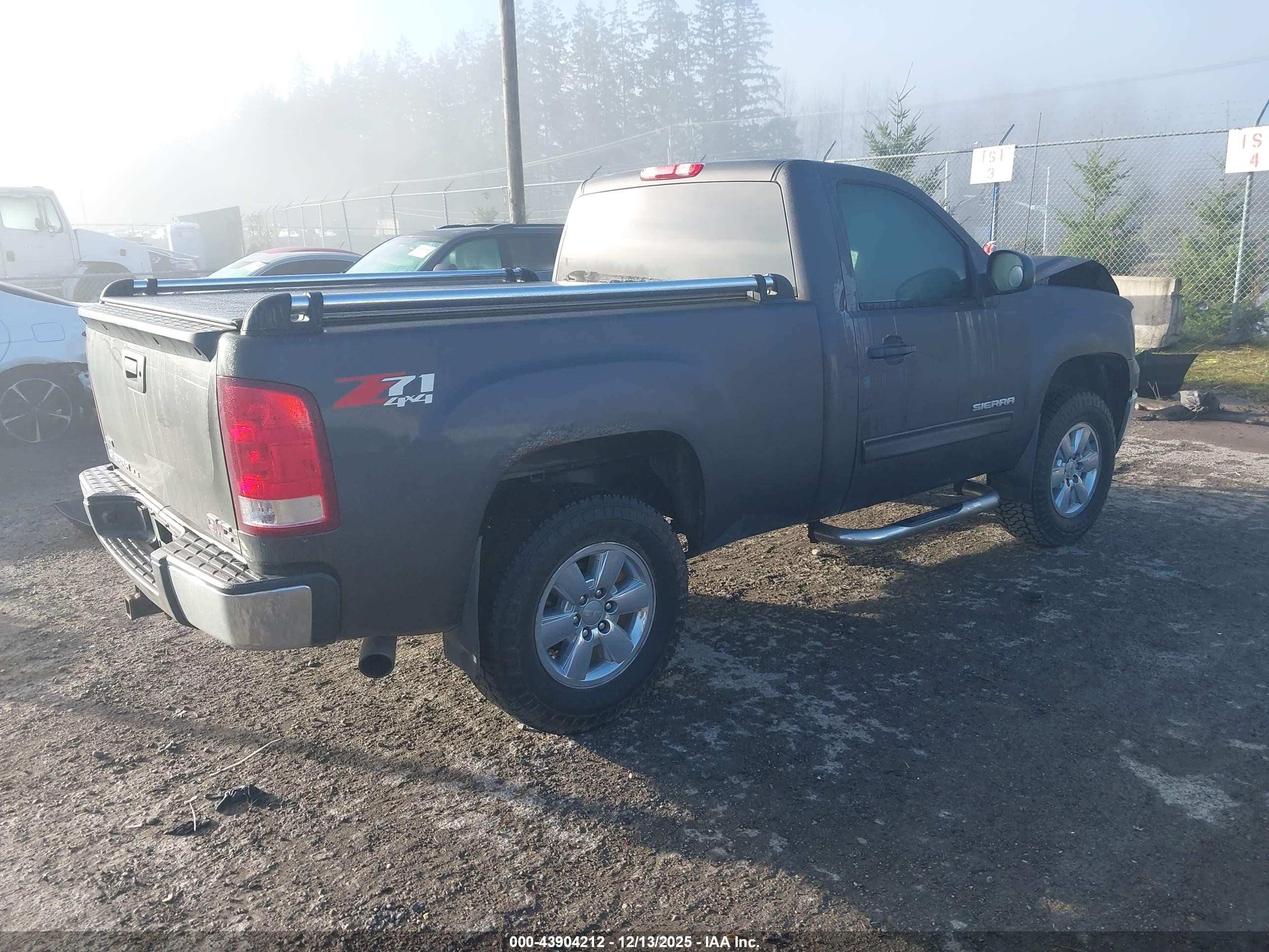 2011 Gmc Sierra 1500 Sle Серый vin: 1GTN2VE06BZ341486