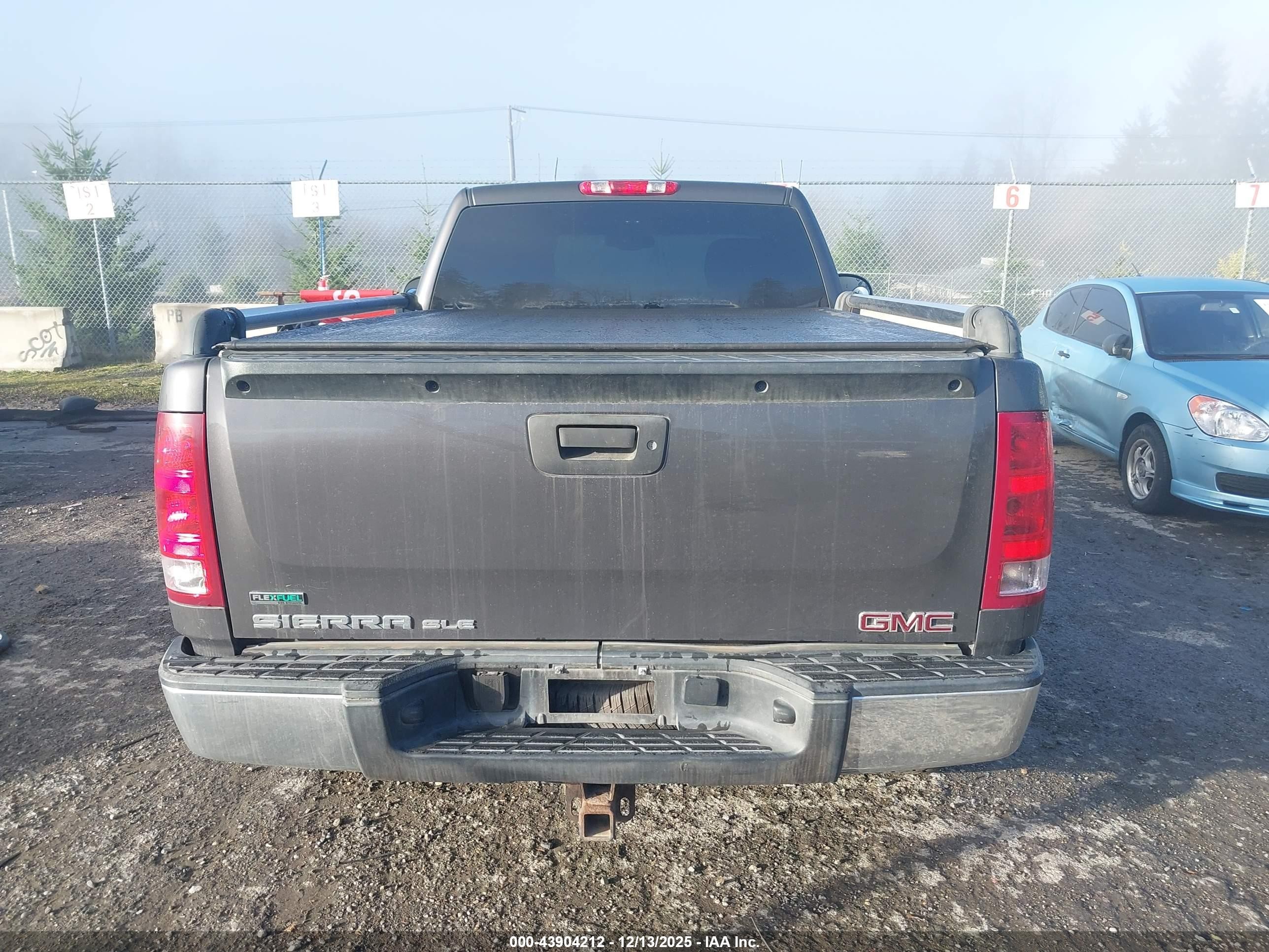 2011 Gmc Sierra 1500 Sle Серый vin: 1GTN2VE06BZ341486