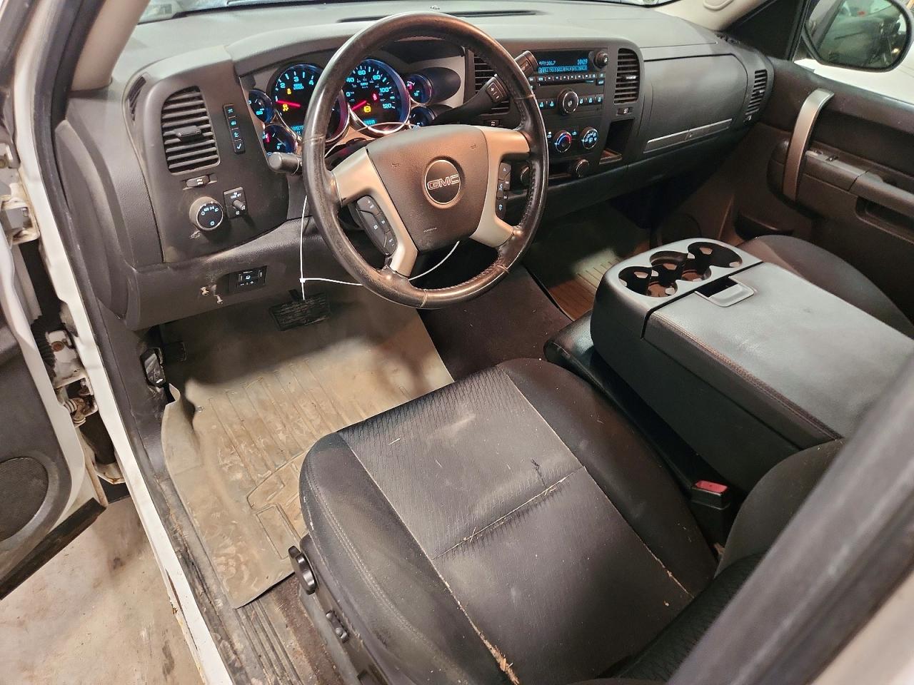 2012 Gmc Sierra K1500 Sle Белый vin: 1GTN2VE07CZ343197
