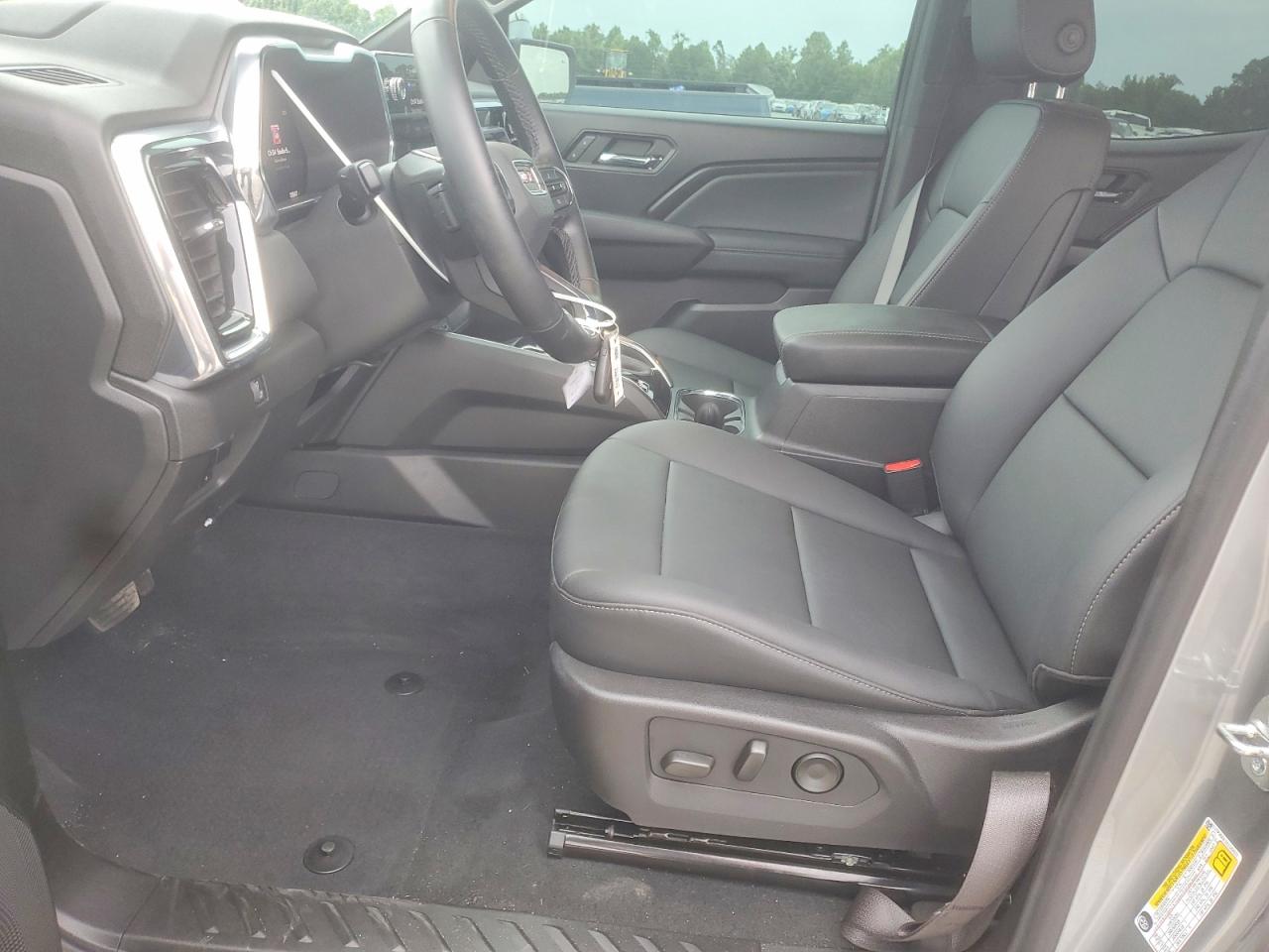 2025 Gmc Canyon Elevation Silver vin: 1GTP2BEK1S1142823