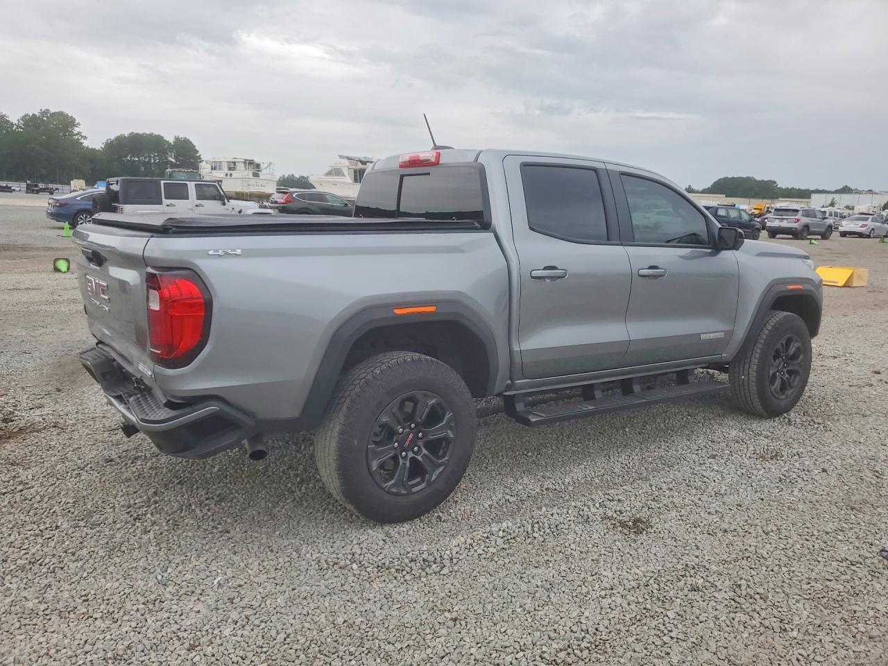 2025 Gmc Canyon Elevation Silver vin: 1GTP2BEK1S1142823