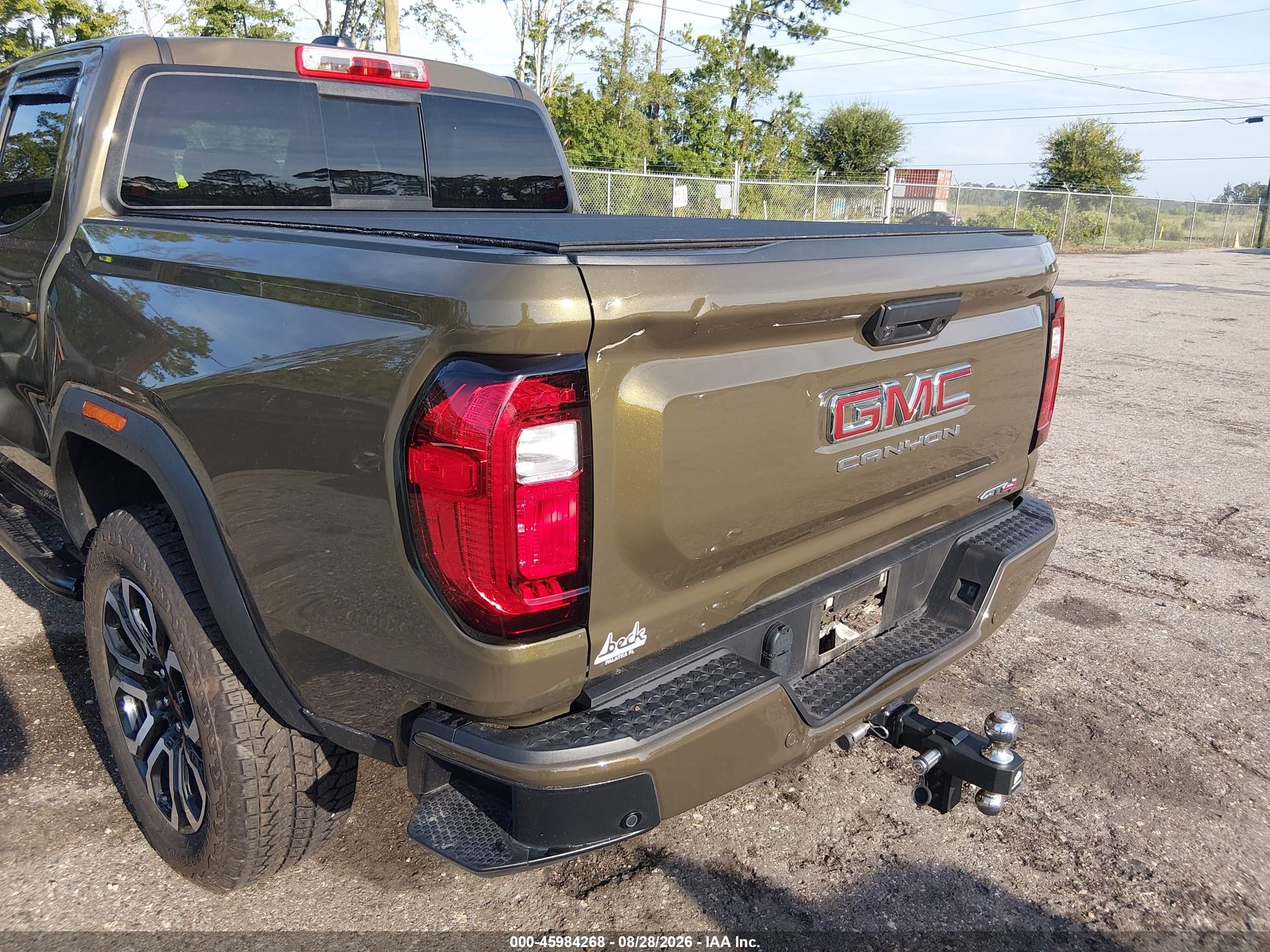 2025 Gmc Canyon 4wd At4 Brown vin: 1GTP2DEK6S1113605